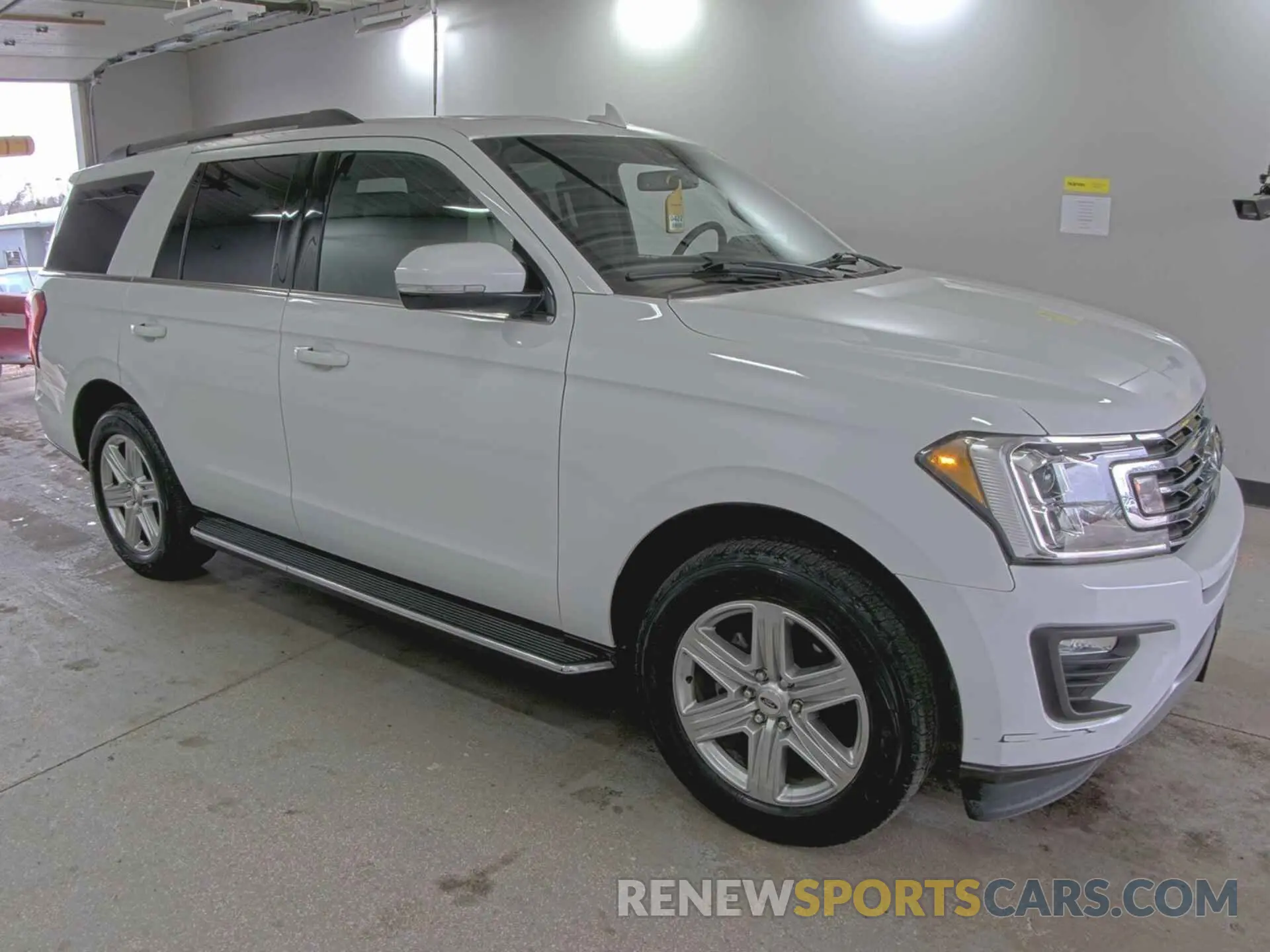 5 Photograph of a damaged car 1FMJU1JT0KEA88556 FORD EXPEDITION 2019
