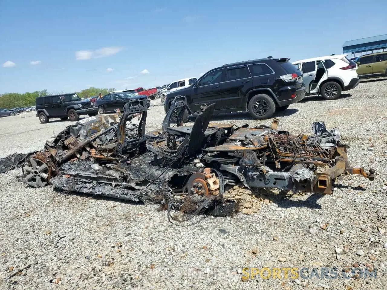 2 Photograph of a damaged car 1FMJU1JT2KEA45580 FORD EXPEDITION 2019