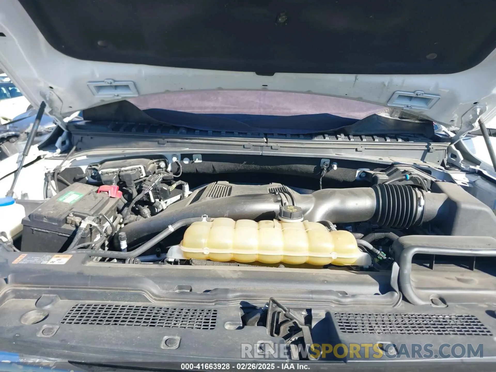 10 Photograph of a damaged car 1FMJU1JT4KEA31874 FORD EXPEDITION 2019