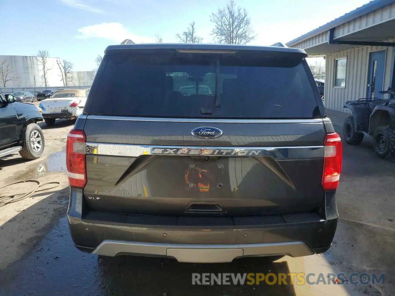 6 Photograph of a damaged car 1FMJU1JT6KEA22965 FORD EXPEDITION 2019
