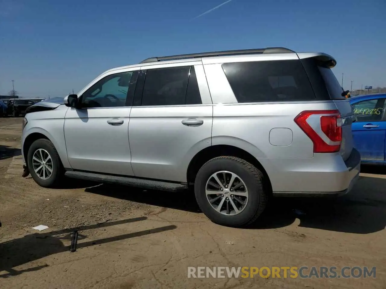 2 Photograph of a damaged car 1FMJU1JT6KEA24358 FORD EXPEDITION 2019