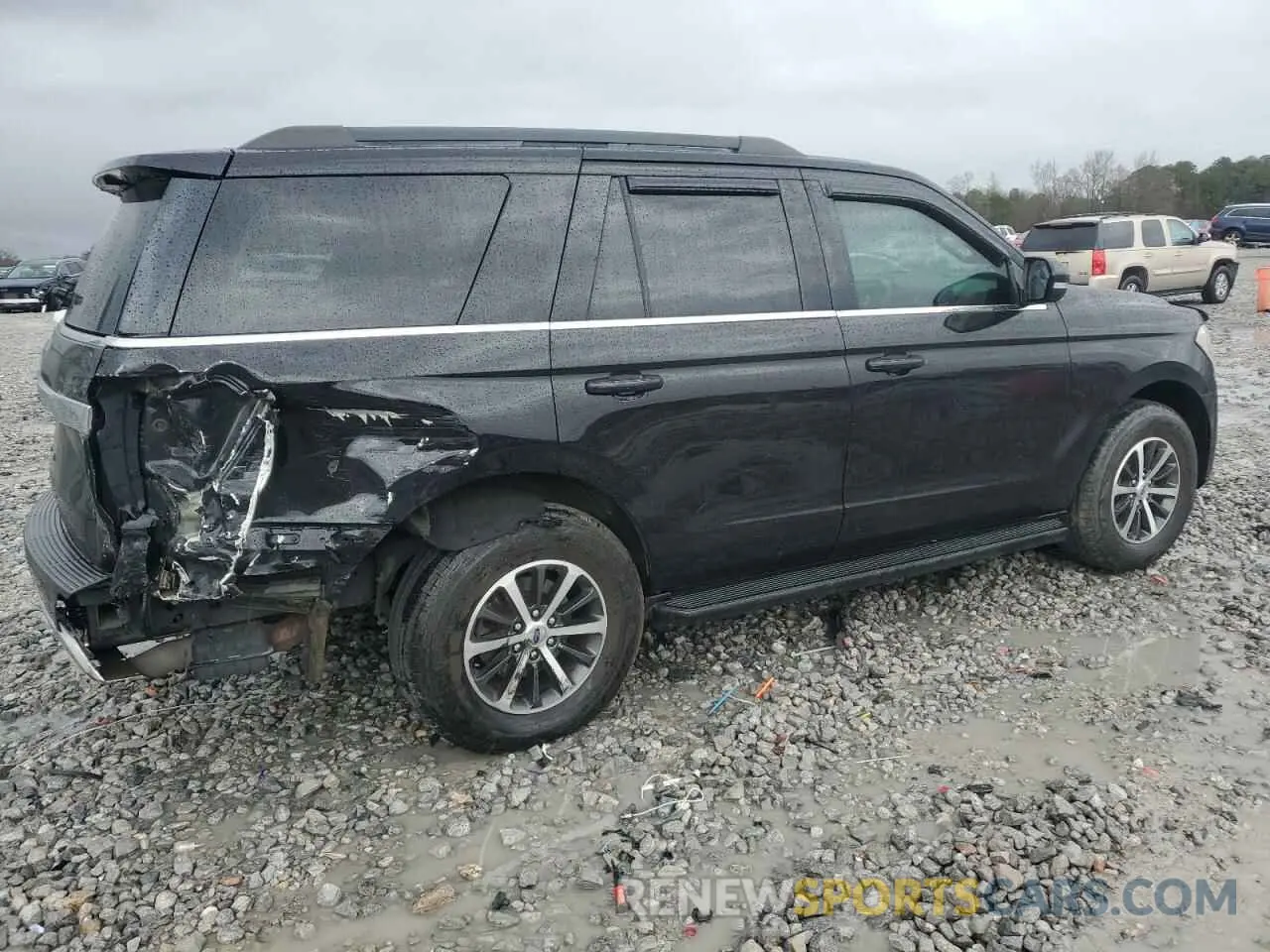 3 Photograph of a damaged car 1FMJU1JT6KEA32718 FORD EXPEDITION 2019