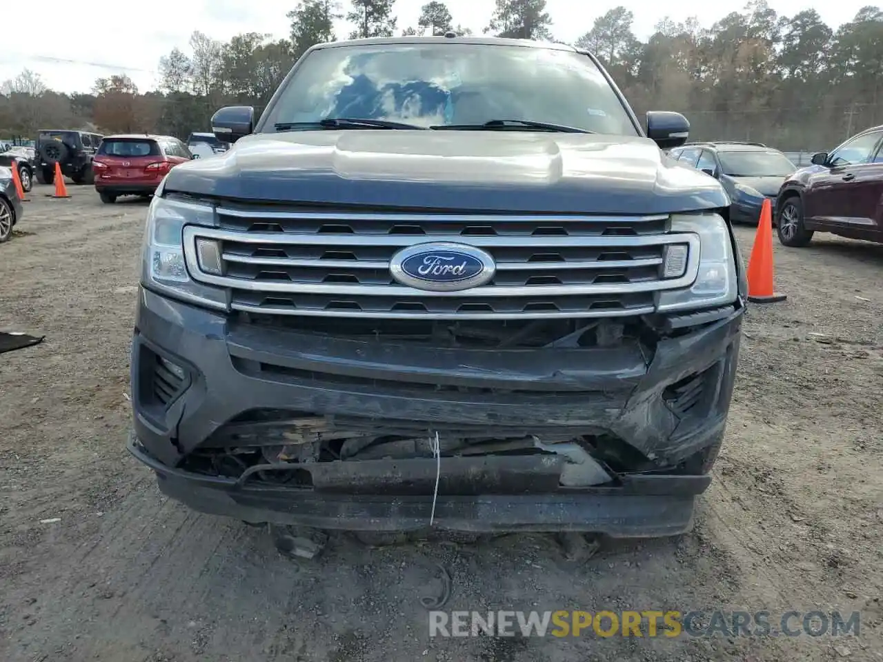 5 Photograph of a damaged car 1FMJU1JT6KEA37286 FORD EXPEDITION 2019