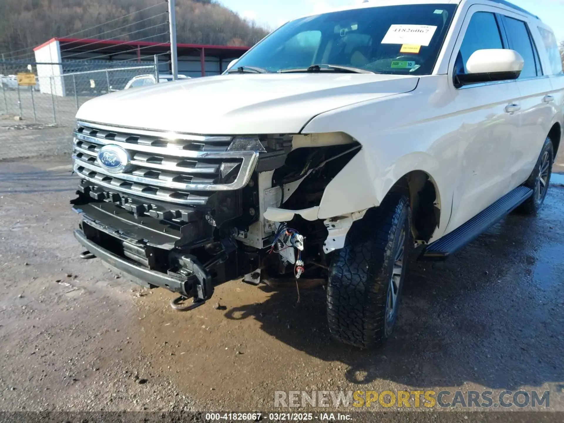 6 Photograph of a damaged car 1FMJU1JT6KEA53410 FORD EXPEDITION 2019