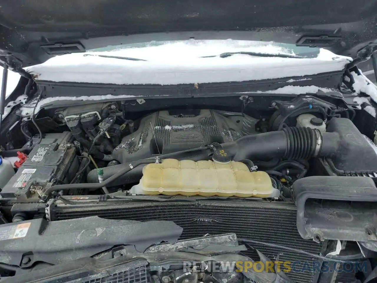 13 Photograph of a damaged car 1FMJU1JT7KEA26815 FORD EXPEDITION 2019