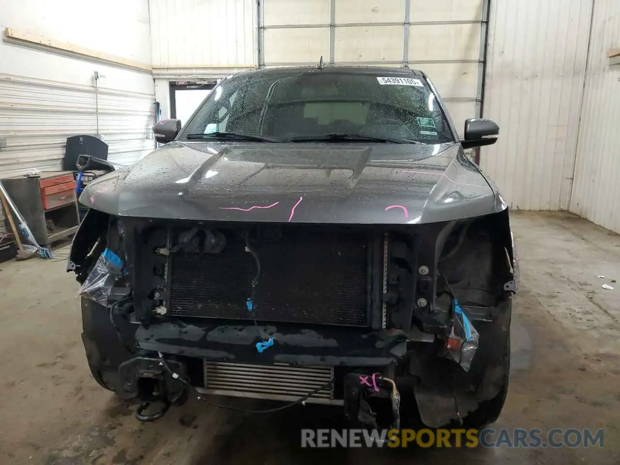 5 Photograph of a damaged car 1FMJU1JT8KEA74193 FORD EXPEDITION 2019
