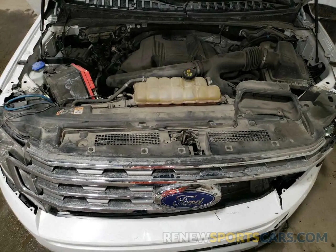 12 Photograph of a damaged car 1FMJU1JT9KEA36388 FORD EXPEDITION 2019