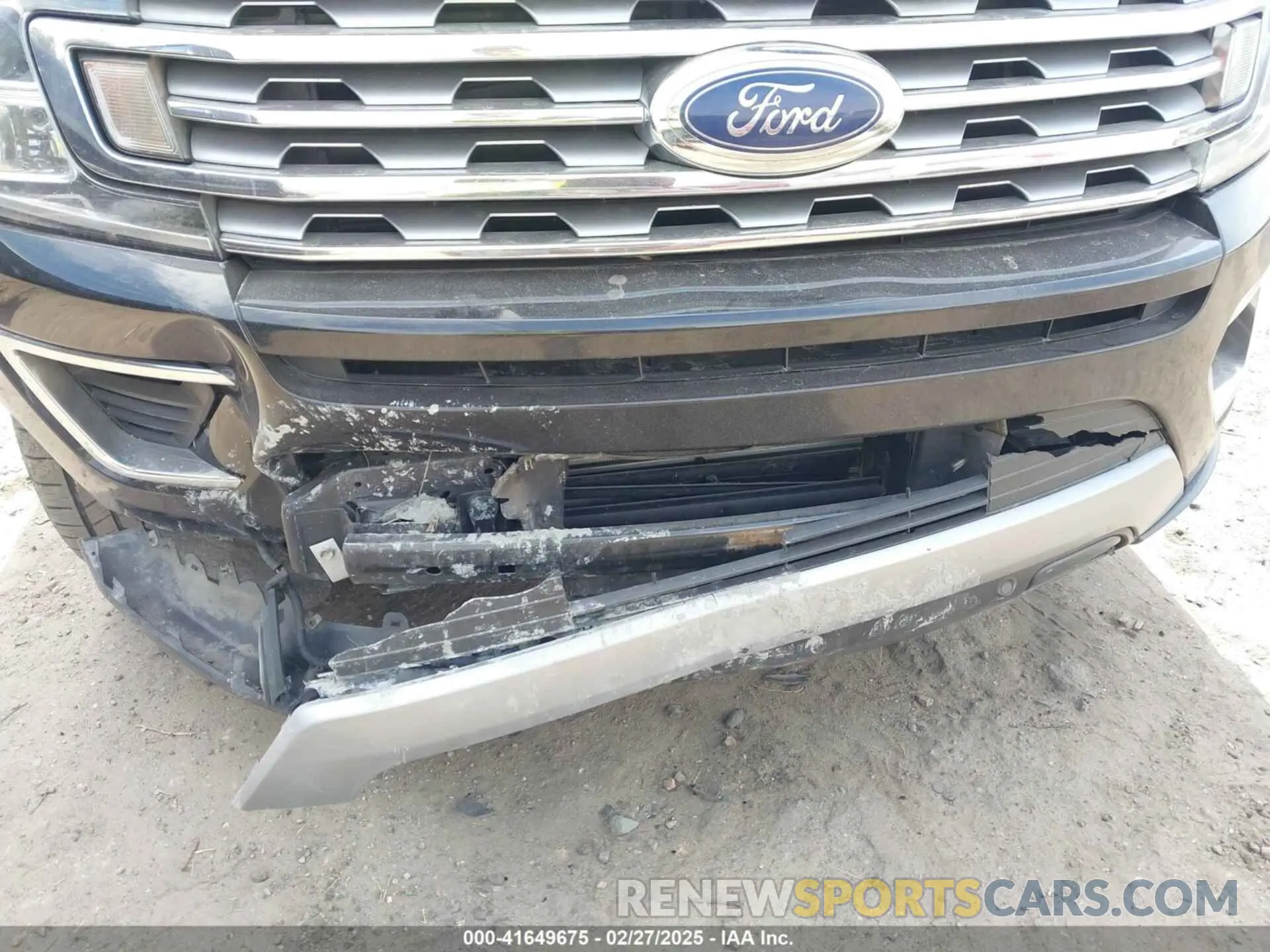 6 Photograph of a damaged car 1FMJU1KT5KEA42669 FORD EXPEDITION 2019