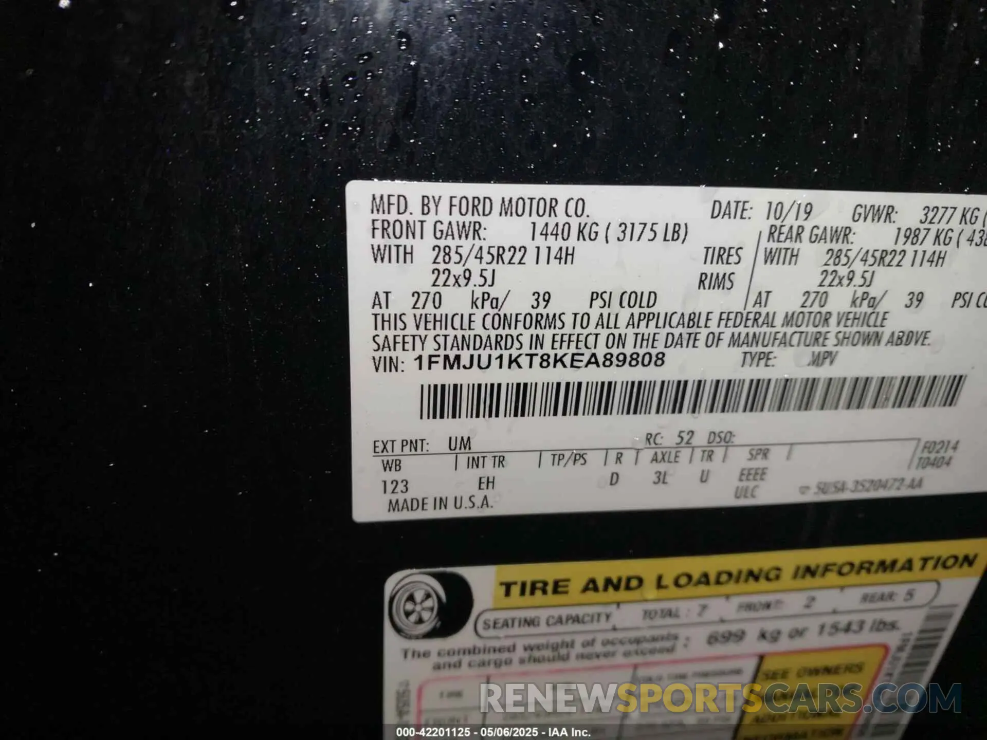 9 Photograph of a damaged car 1FMJU1KT8KEA89808 FORD EXPEDITION 2019