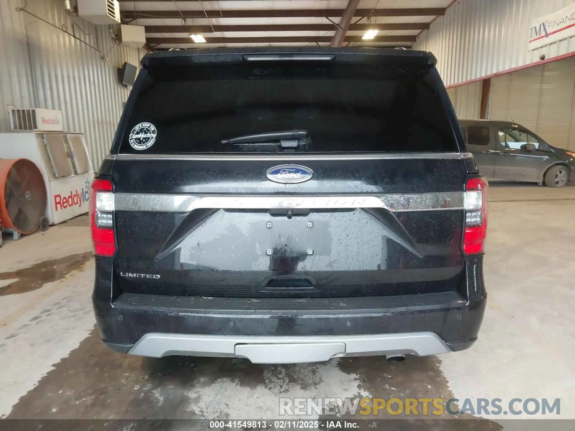 17 Photograph of a damaged car 1FMJU1KTXKEA73156 FORD EXPEDITION 2019