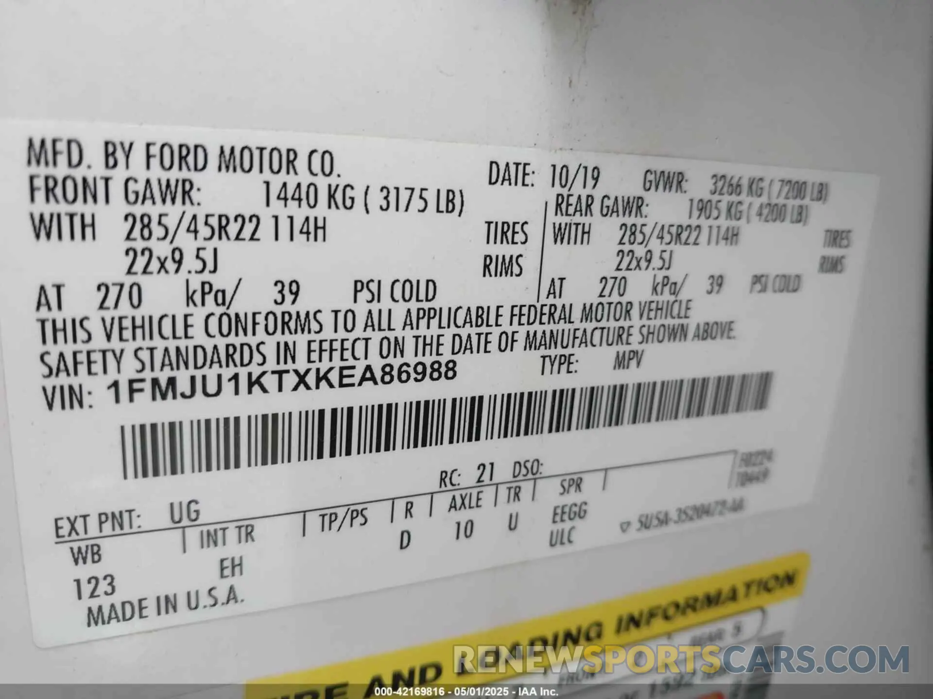 9 Photograph of a damaged car 1FMJU1KTXKEA86988 FORD EXPEDITION 2019