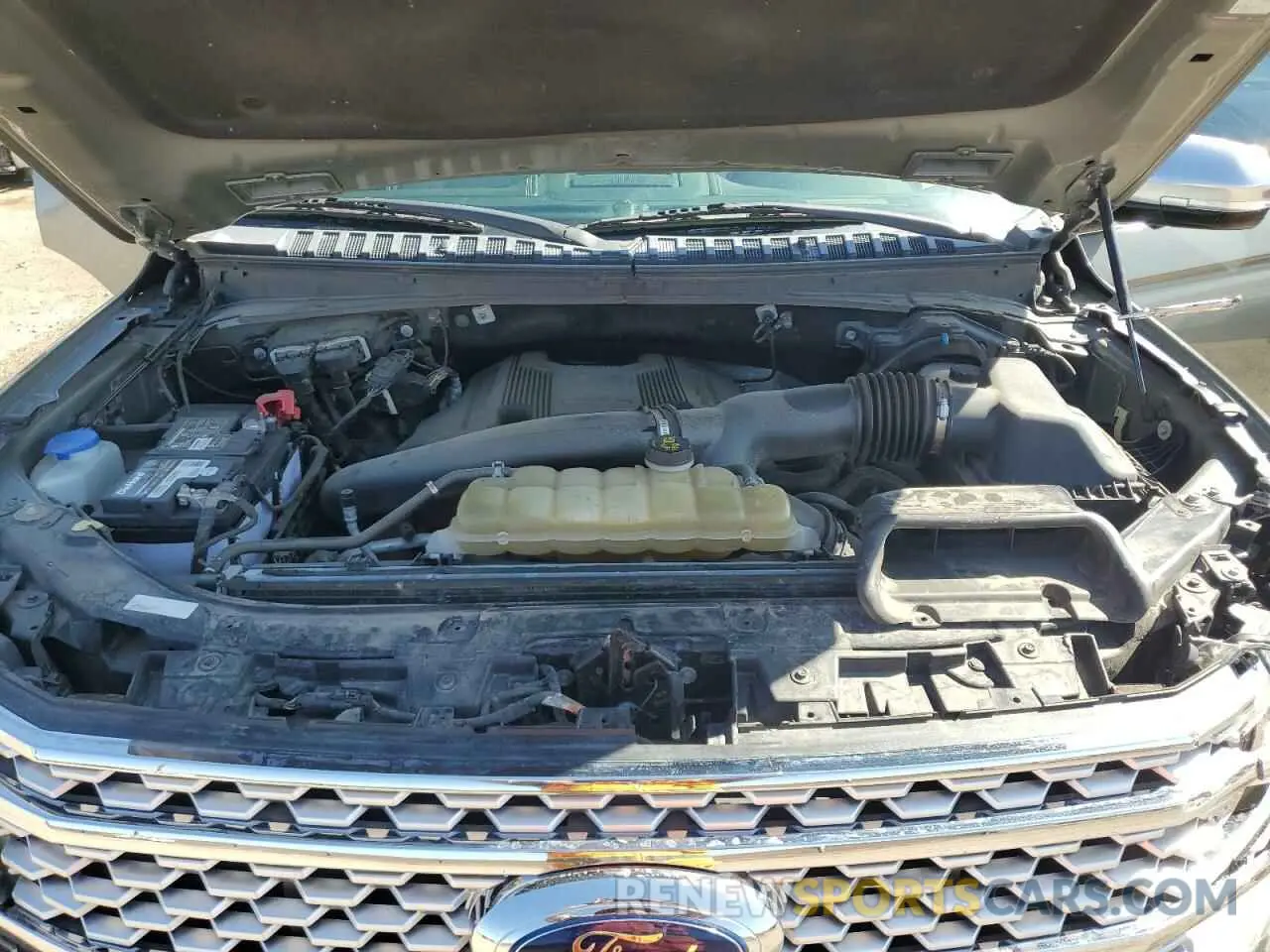 12 Photograph of a damaged car 1FMJU1MT1KEA58042 FORD EXPEDITION 2019