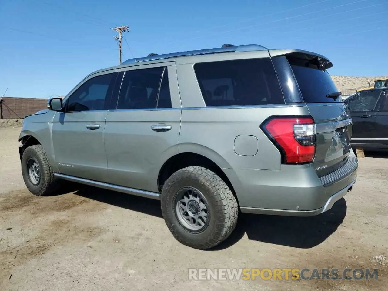 2 Photograph of a damaged car 1FMJU1MT1KEA58042 FORD EXPEDITION 2019
