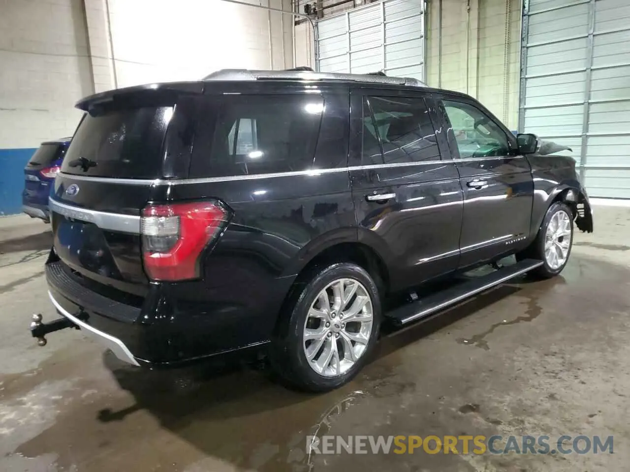 3 Photograph of a damaged car 1FMJU1MT1KEA75424 FORD EXPEDITION 2019