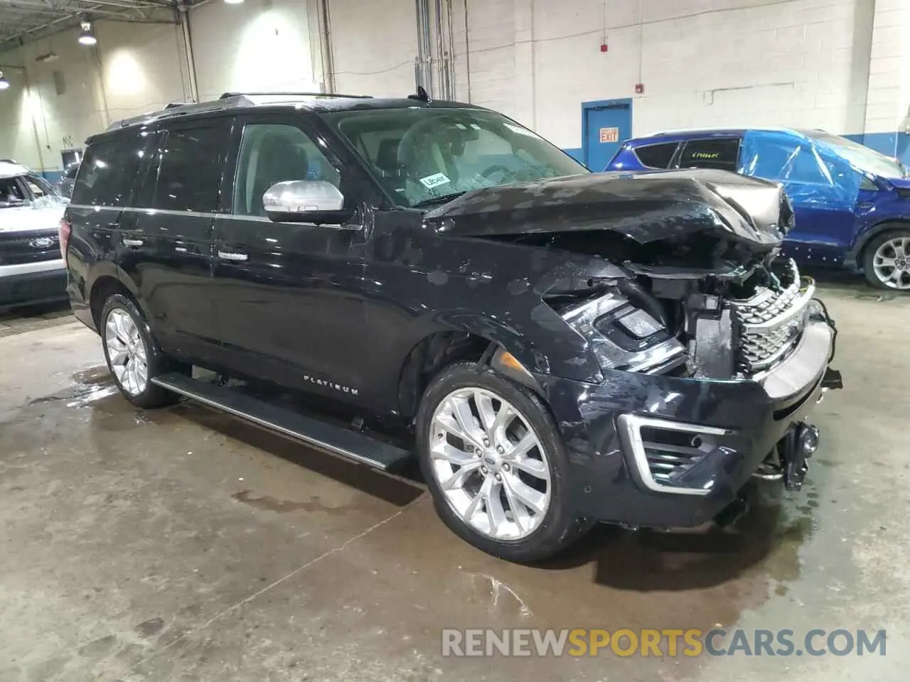 4 Photograph of a damaged car 1FMJU1MT1KEA75424 FORD EXPEDITION 2019