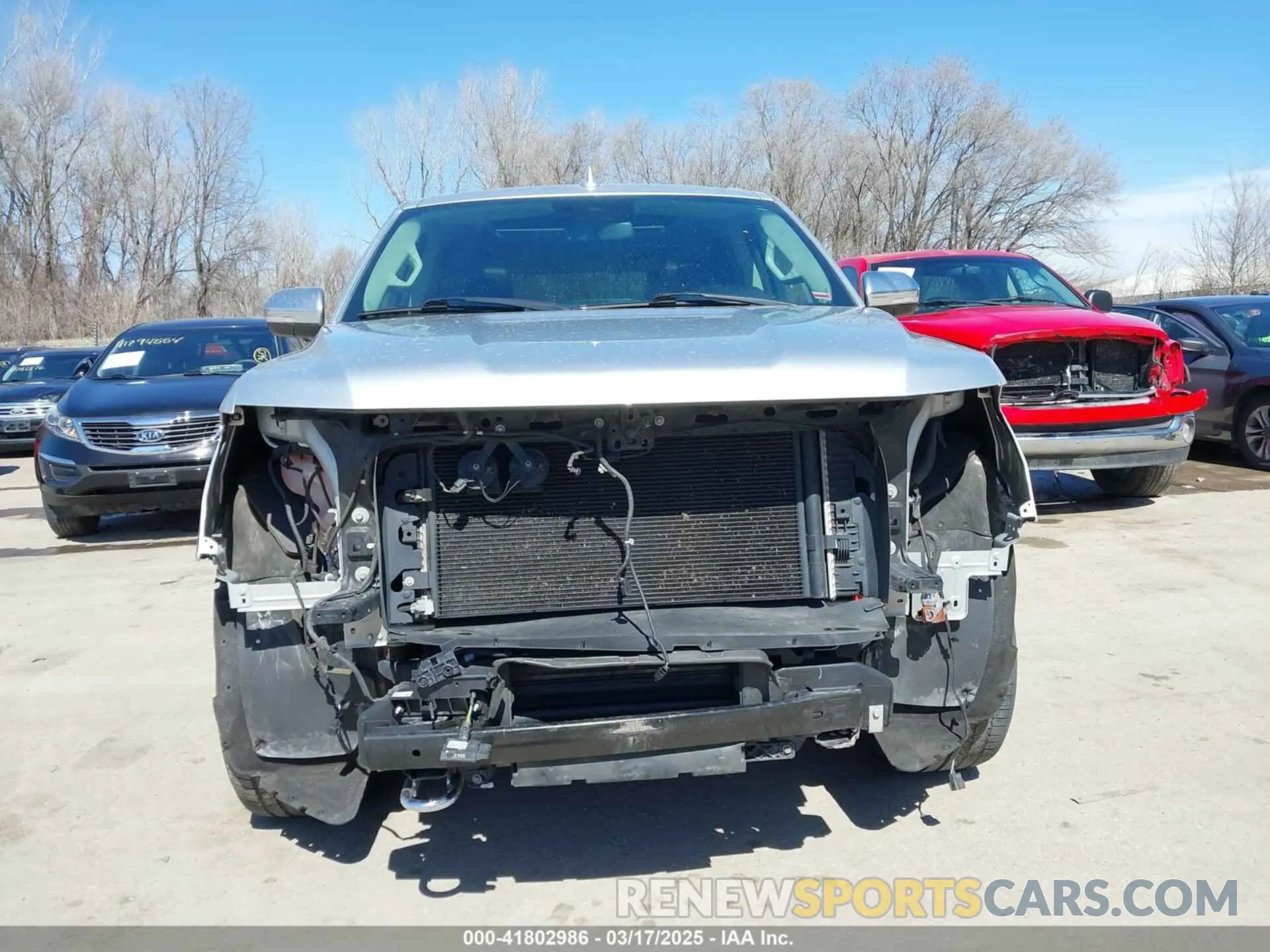 13 Photograph of a damaged car 1FMJU1MT6KEA52494 FORD EXPEDITION 2019