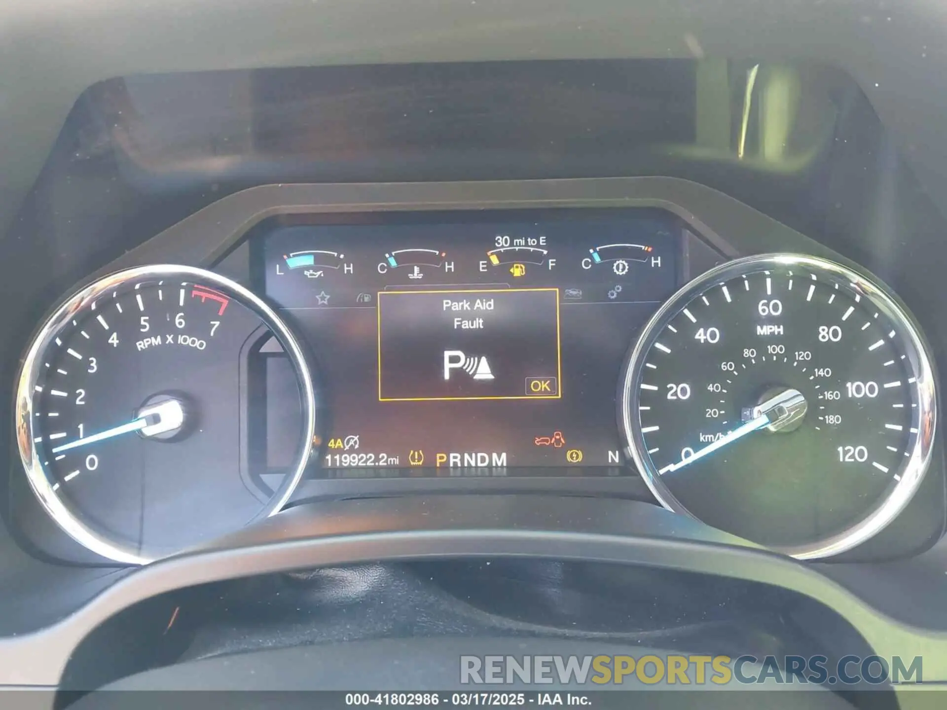 7 Photograph of a damaged car 1FMJU1MT6KEA52494 FORD EXPEDITION 2019