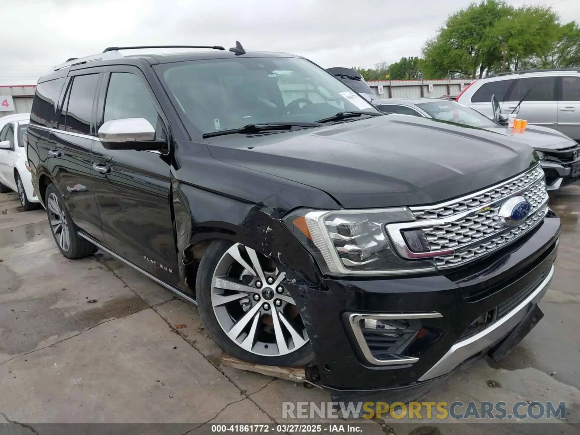 6 Photograph of a damaged car 1FMJU1MT8KEA02325 FORD EXPEDITION 2019