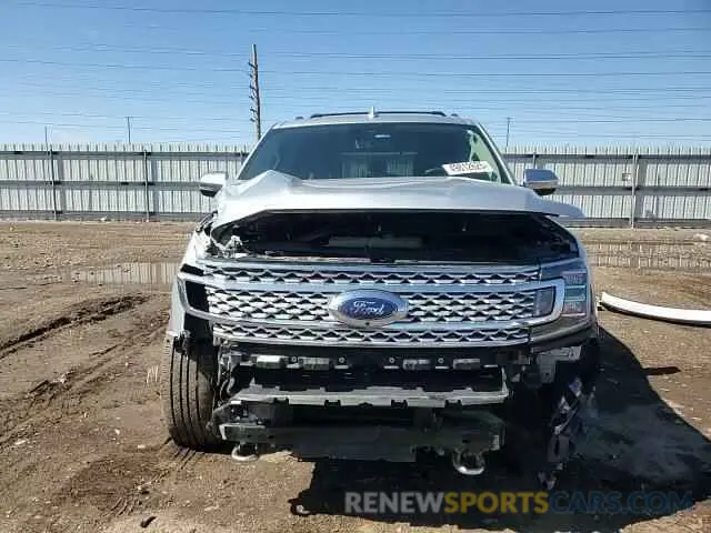 11 Photograph of a damaged car 1FMJU1MT8KEA88753 FORD EXPEDITION 2019