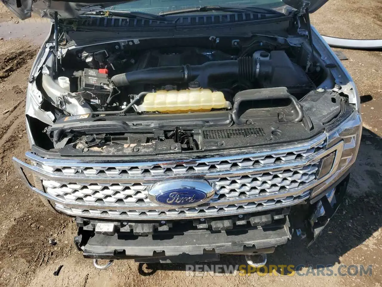 12 Photograph of a damaged car 1FMJU1MT8KEA88753 FORD EXPEDITION 2019
