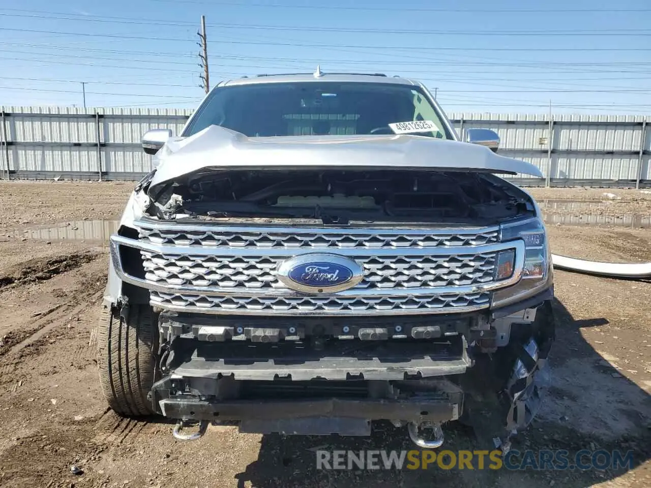 5 Photograph of a damaged car 1FMJU1MT8KEA88753 FORD EXPEDITION 2019