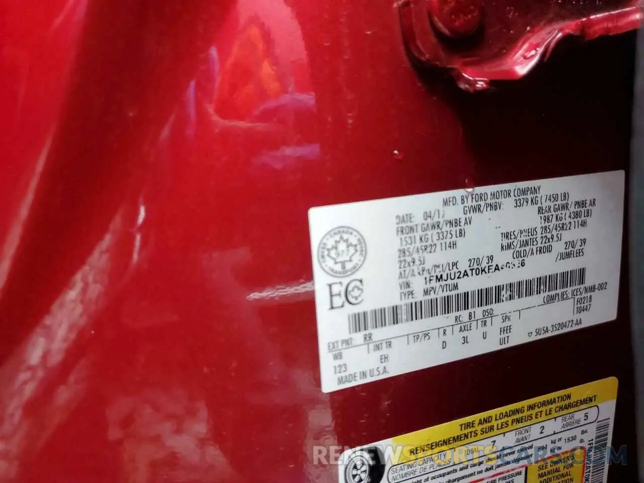 16 Photograph of a damaged car 1FMJU2AT0KEA40626 FORD EXPEDITION 2019