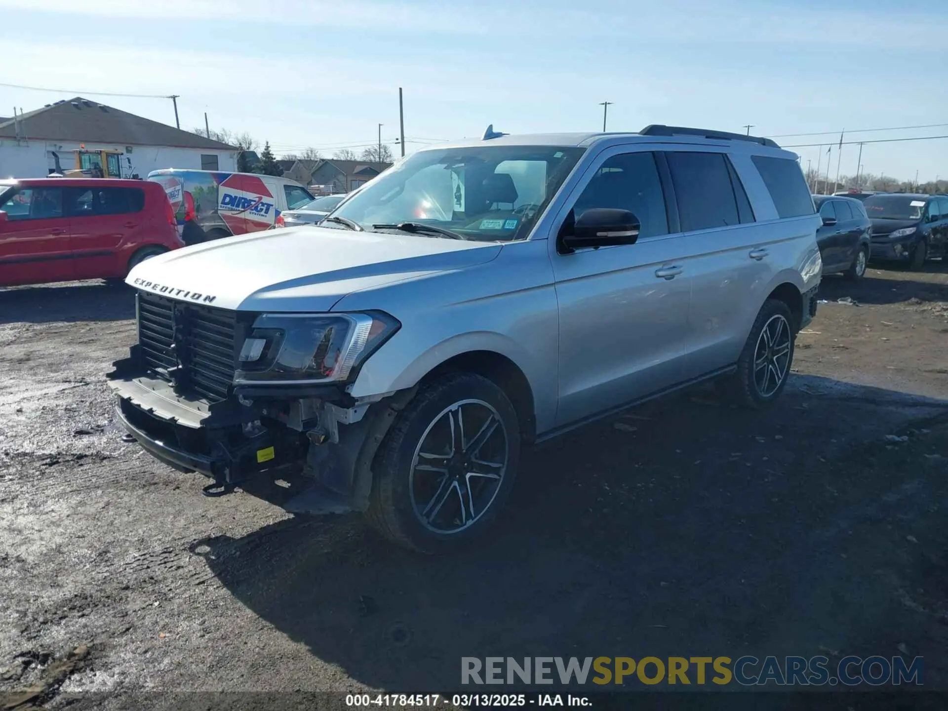 2 Photograph of a damaged car 1FMJU2AT4KEA86525 FORD EXPEDITION 2019