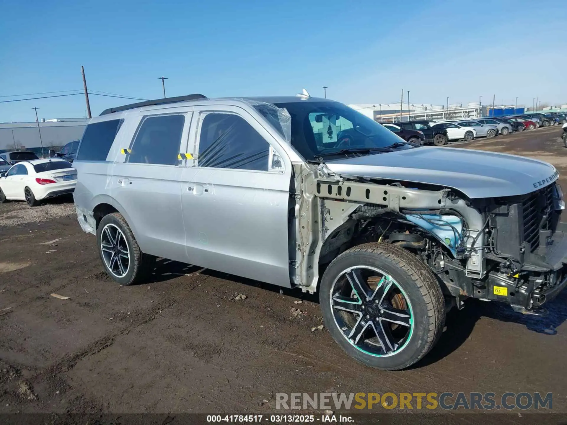 6 Photograph of a damaged car 1FMJU2AT4KEA86525 FORD EXPEDITION 2019