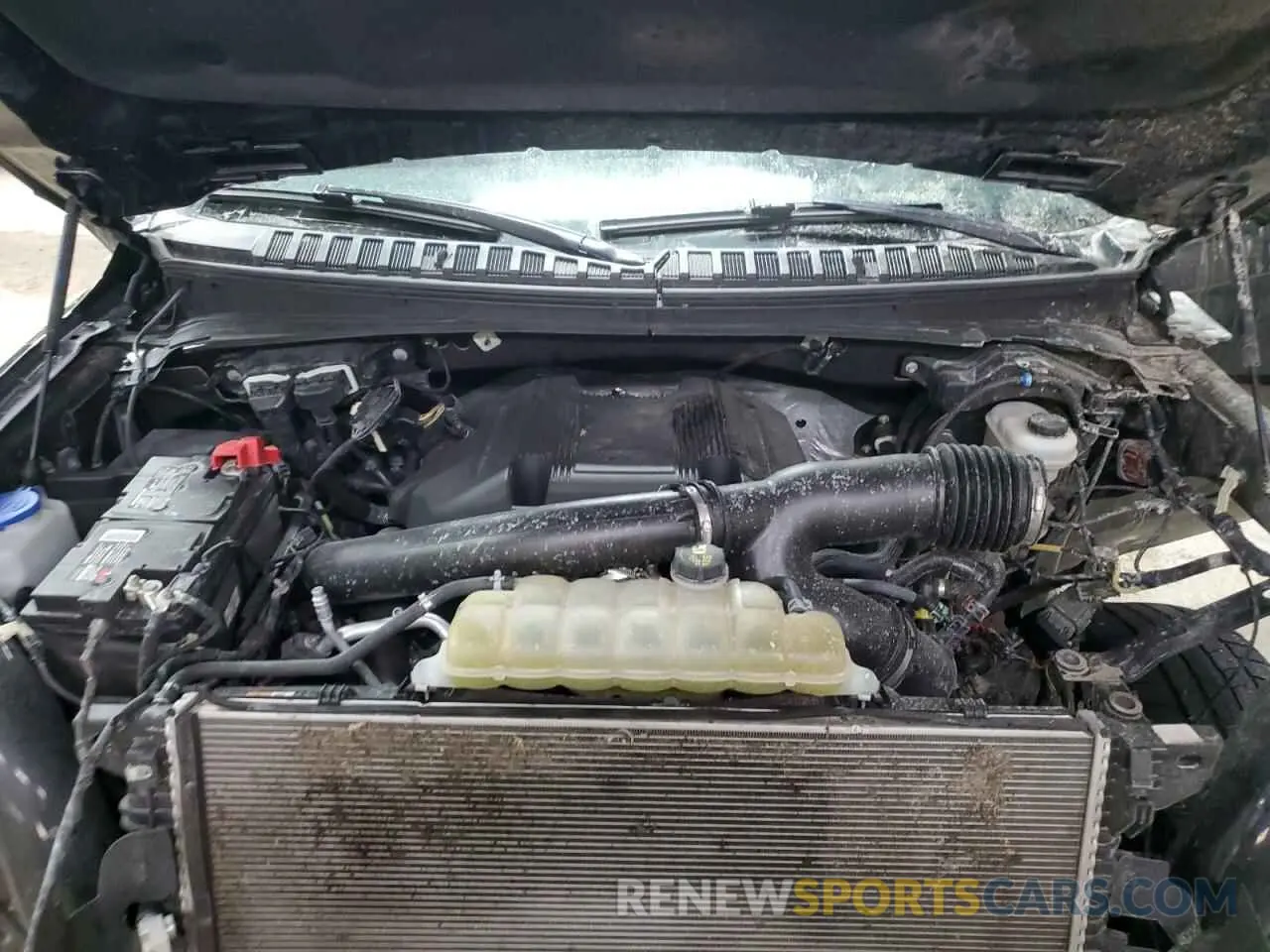 12 Photograph of a damaged car 1FMJU2AT5KEA64601 FORD EXPEDITION 2019