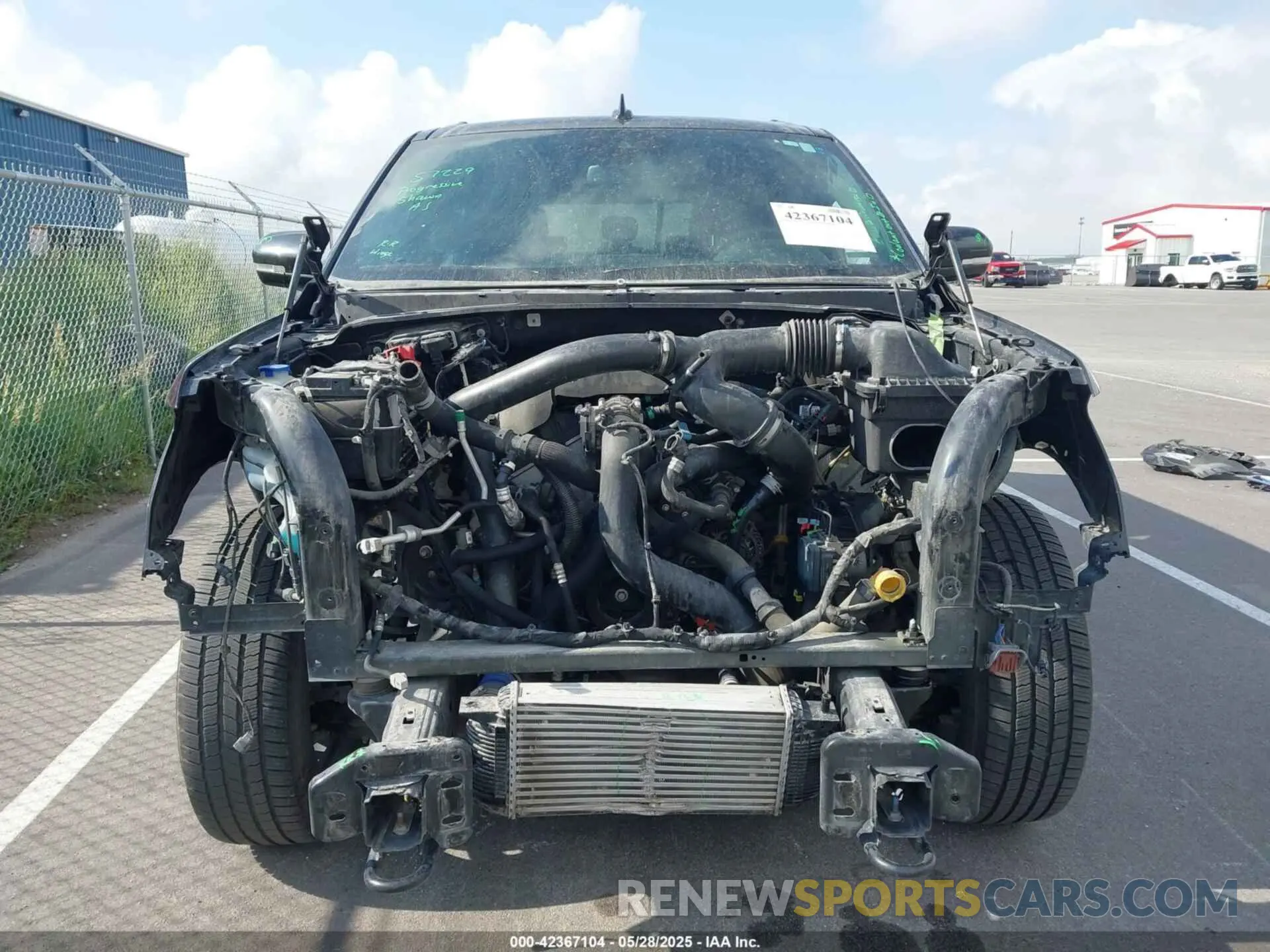 12 Photograph of a damaged car 1FMJU2AT6KEA18257 FORD EXPEDITION 2019