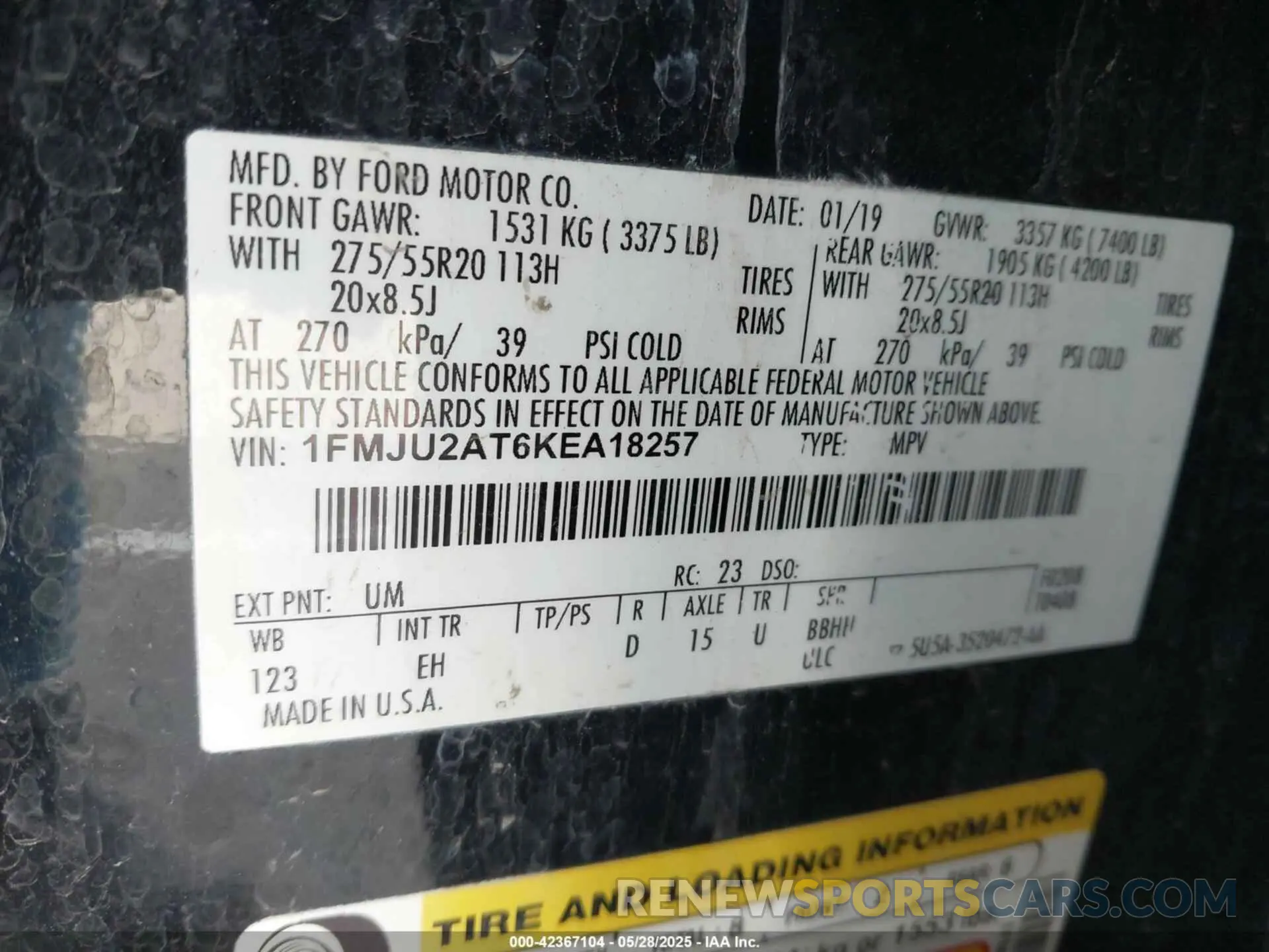 9 Photograph of a damaged car 1FMJU2AT6KEA18257 FORD EXPEDITION 2019