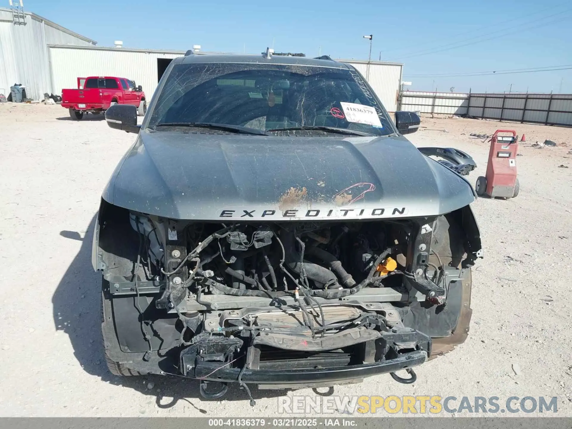 13 Photograph of a damaged car 1FMJU2AT6KEA37892 FORD EXPEDITION 2019