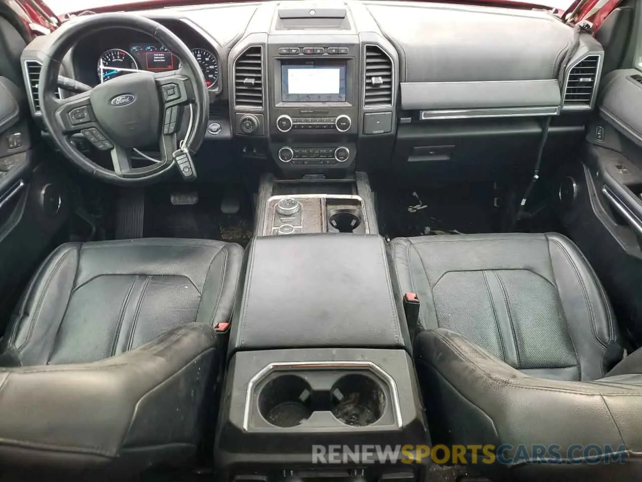 8 Photograph of a damaged car 1FMJU2AT9KEA65962 FORD EXPEDITION 2019