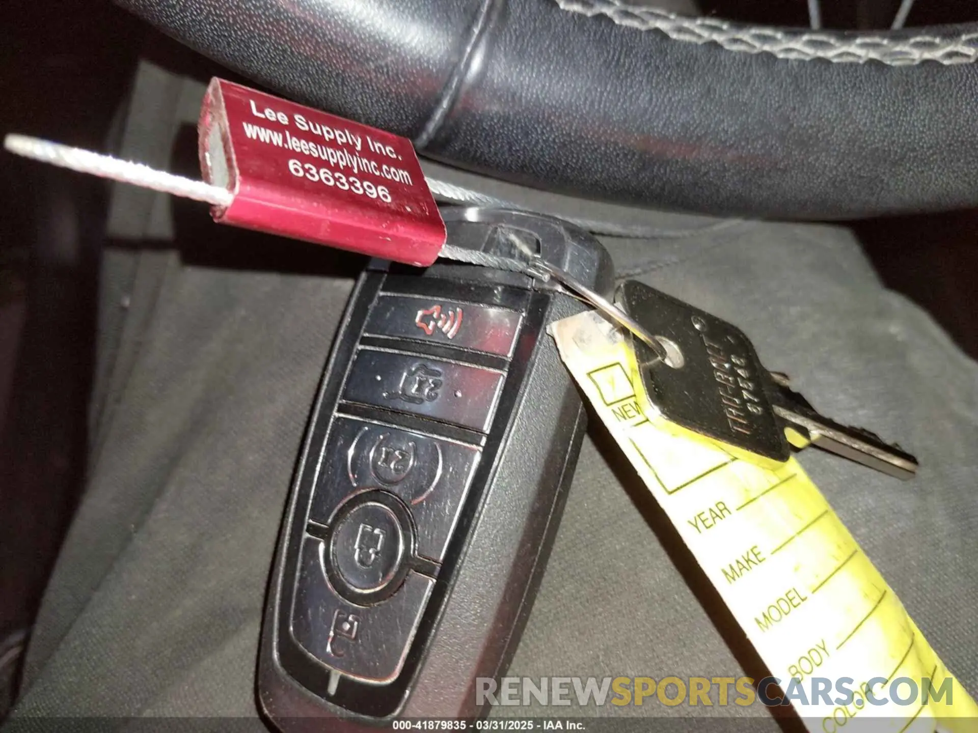 11 Photograph of a damaged car 1FMJU2ATXKEA65792 FORD EXPEDITION 2019