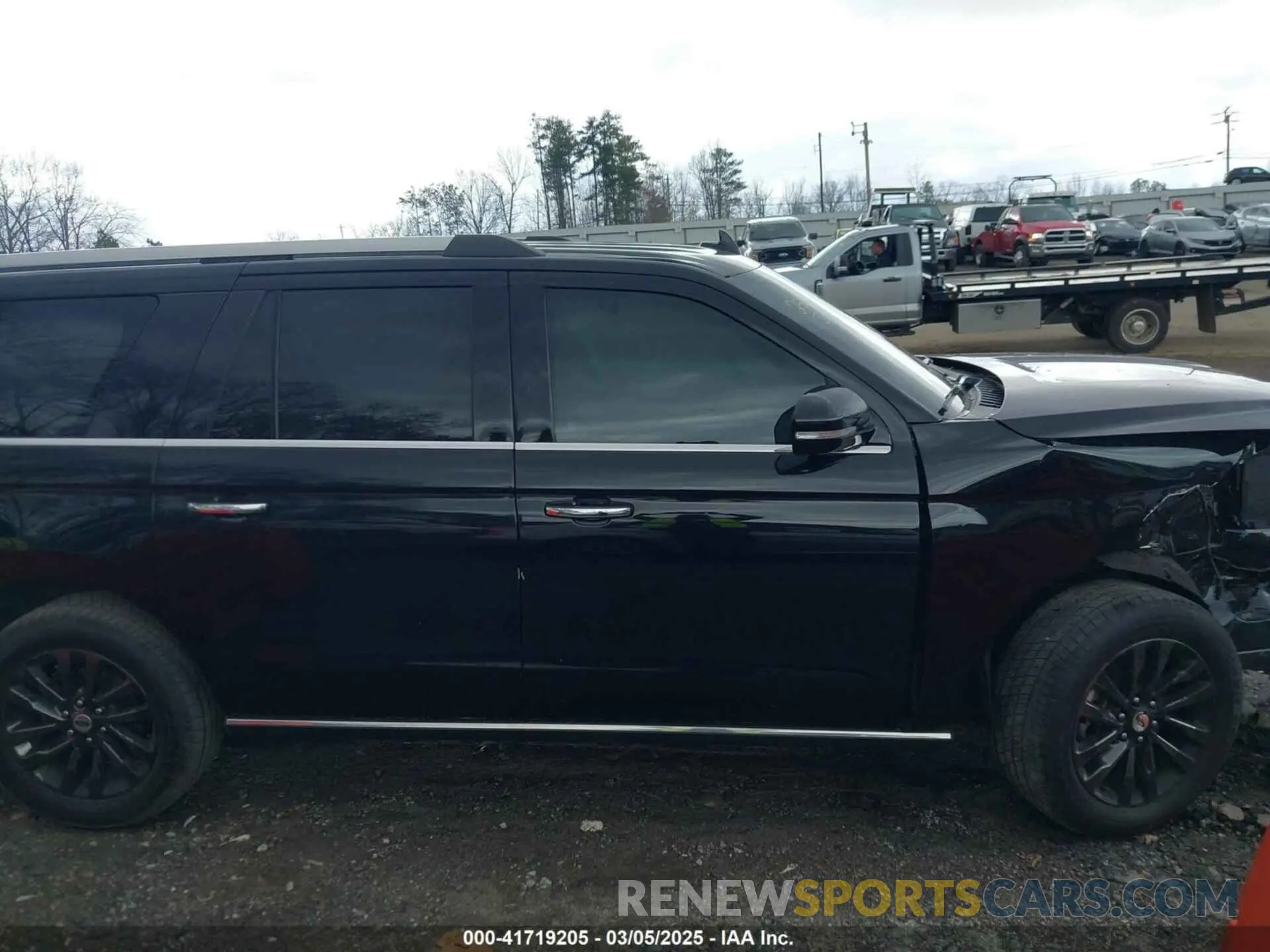 13 Photograph of a damaged car 1FMJK1KT4LEA10805 FORD EXPEDITION 2020