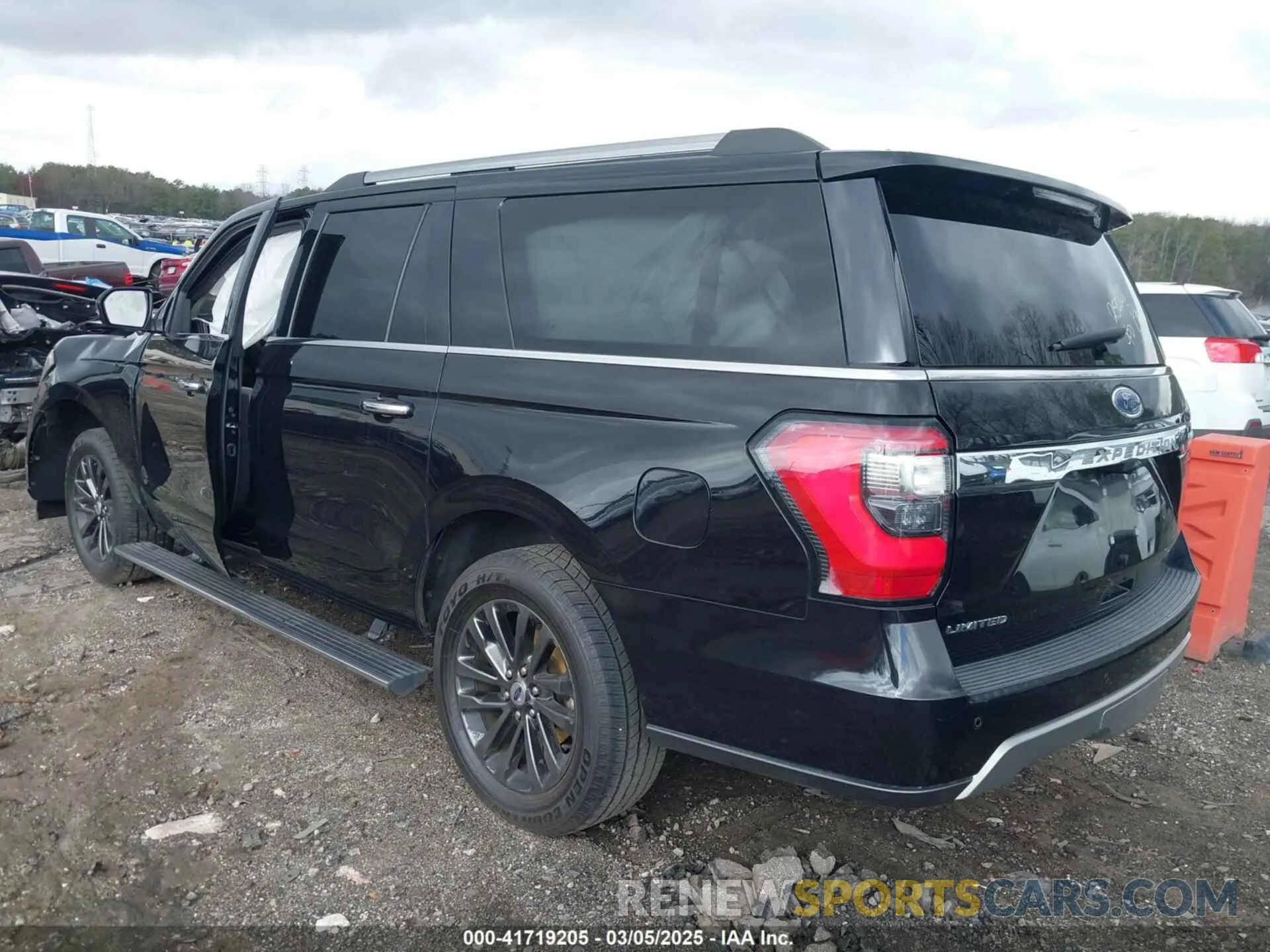 3 Photograph of a damaged car 1FMJK1KT4LEA10805 FORD EXPEDITION 2020
