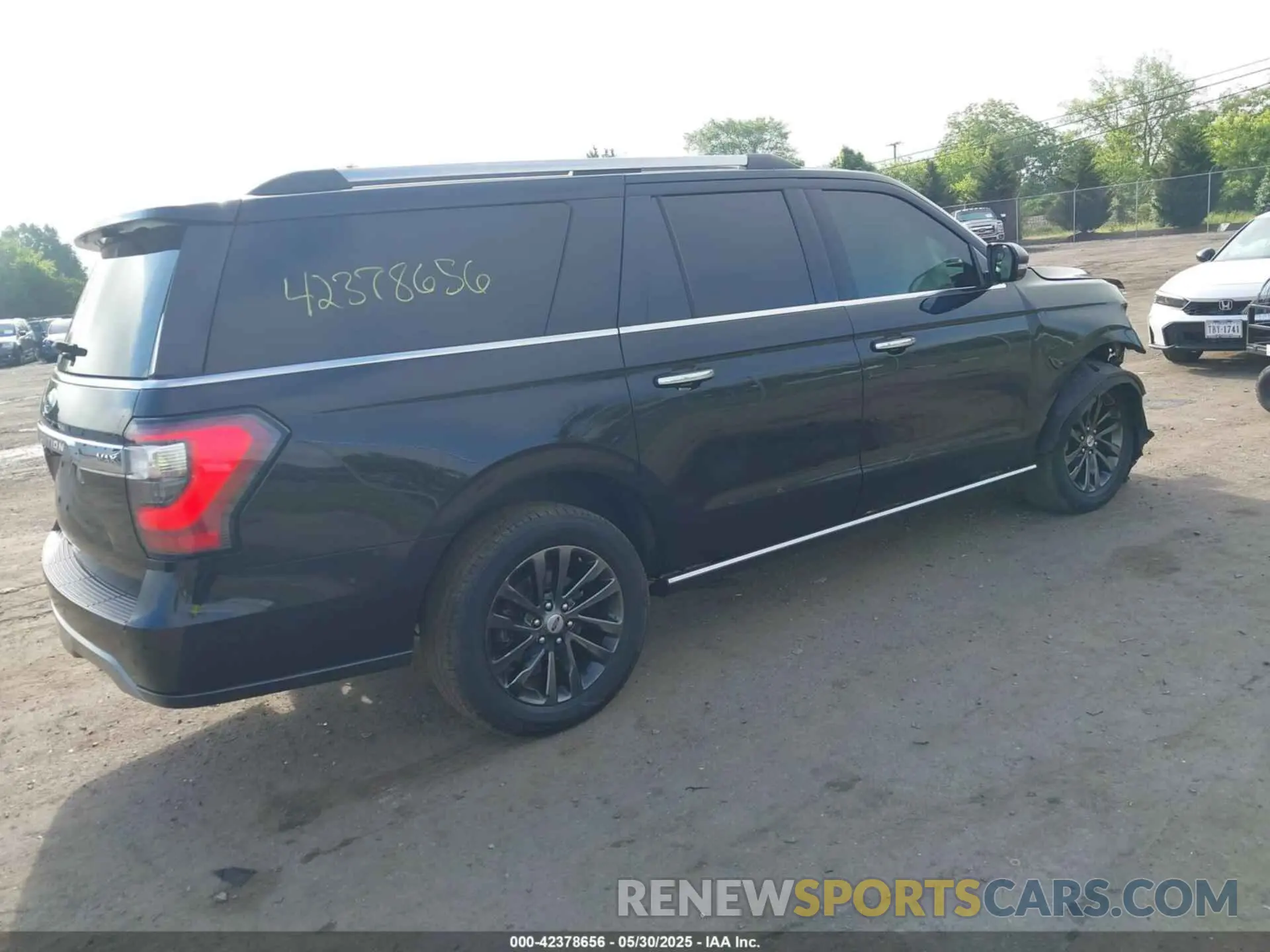 4 Photograph of a damaged car 1FMJK1KT5LEA11817 FORD EXPEDITION 2020