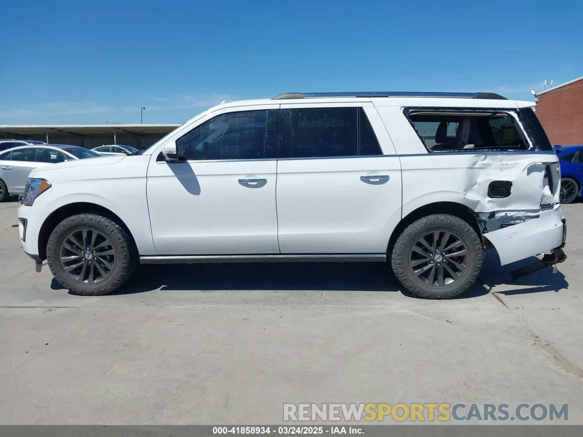 15 Photograph of a damaged car 1FMJK1KT5LEA99669 FORD EXPEDITION 2020