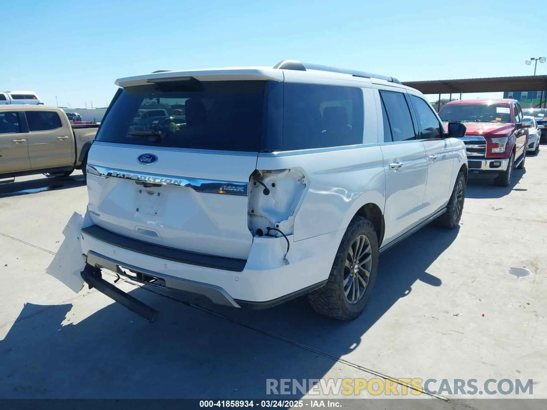 4 Photograph of a damaged car 1FMJK1KT5LEA99669 FORD EXPEDITION 2020