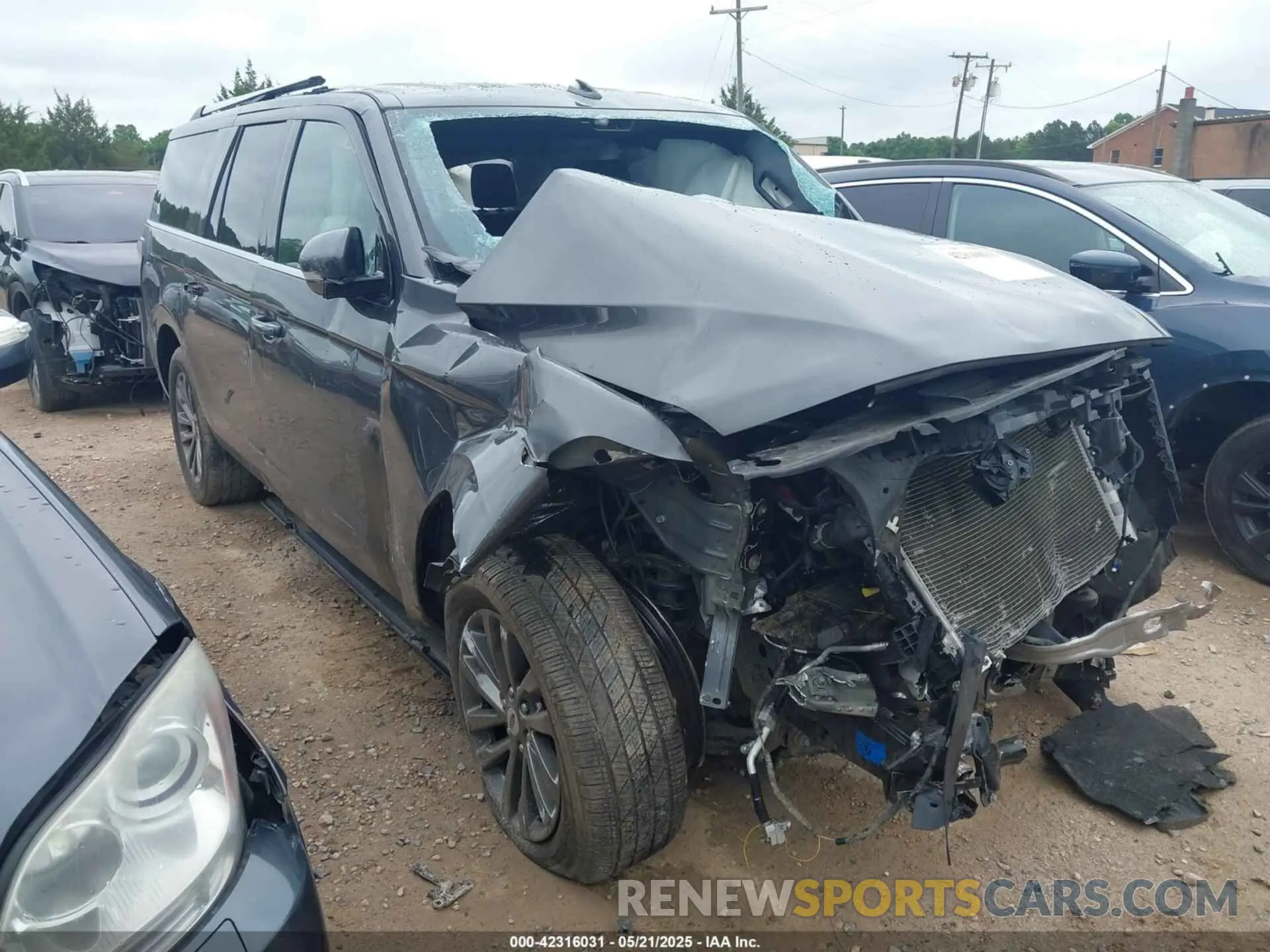 1 Photograph of a damaged car 1FMJK1KT9LEB00385 FORD EXPEDITION 2020