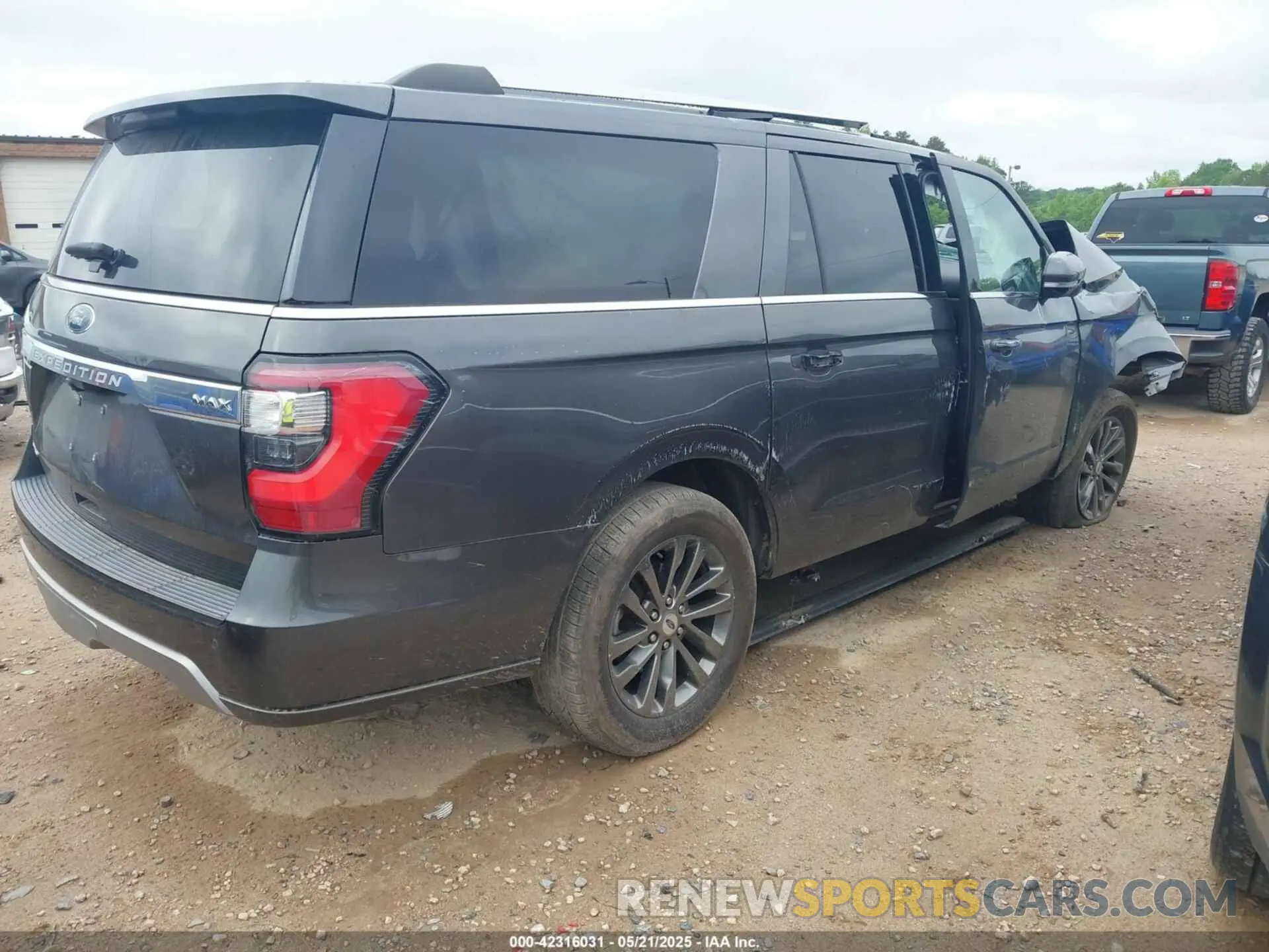 4 Photograph of a damaged car 1FMJK1KT9LEB00385 FORD EXPEDITION 2020