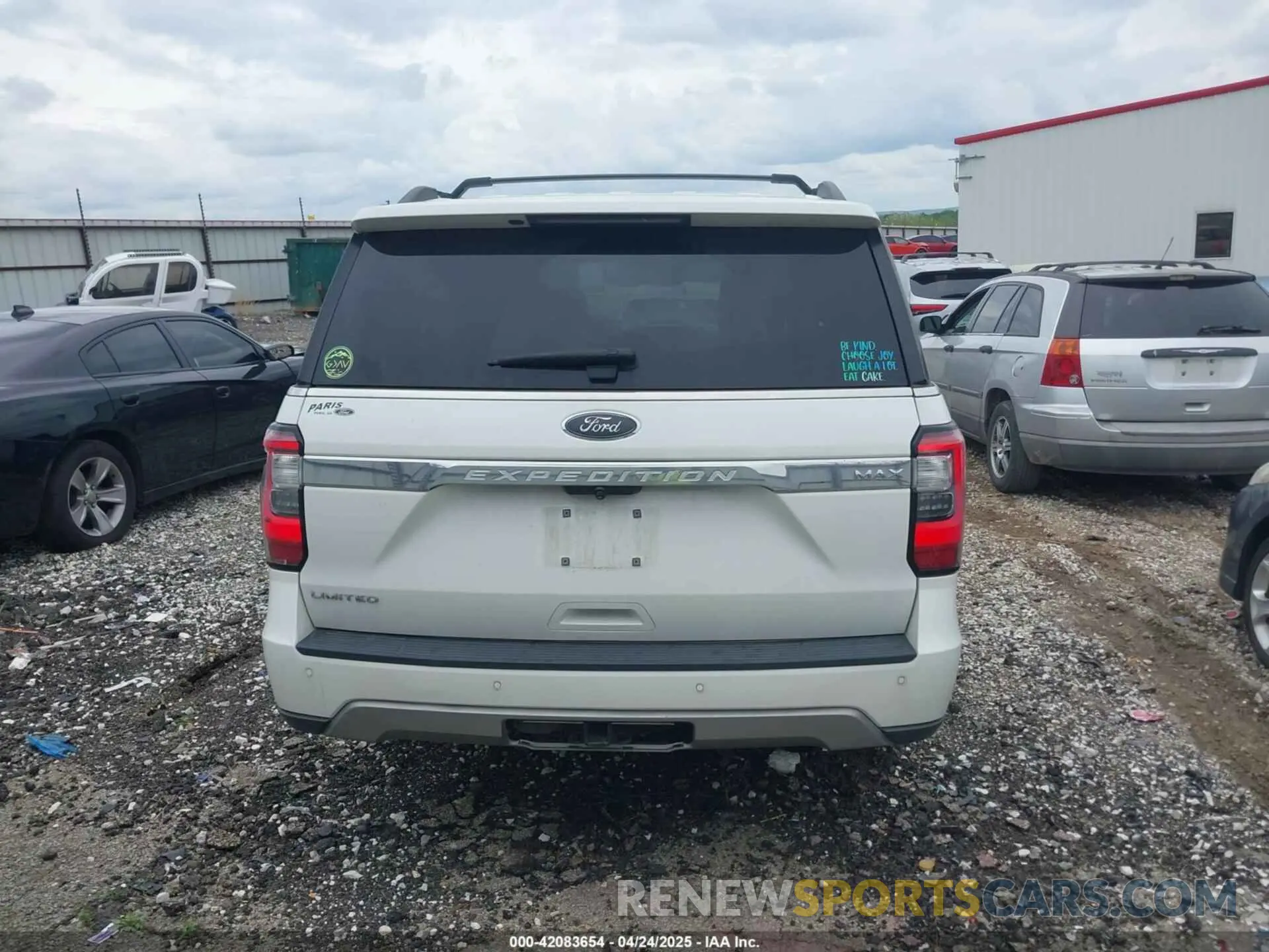16 Photograph of a damaged car 1FMJK1KTXLEA71320 FORD EXPEDITION 2020
