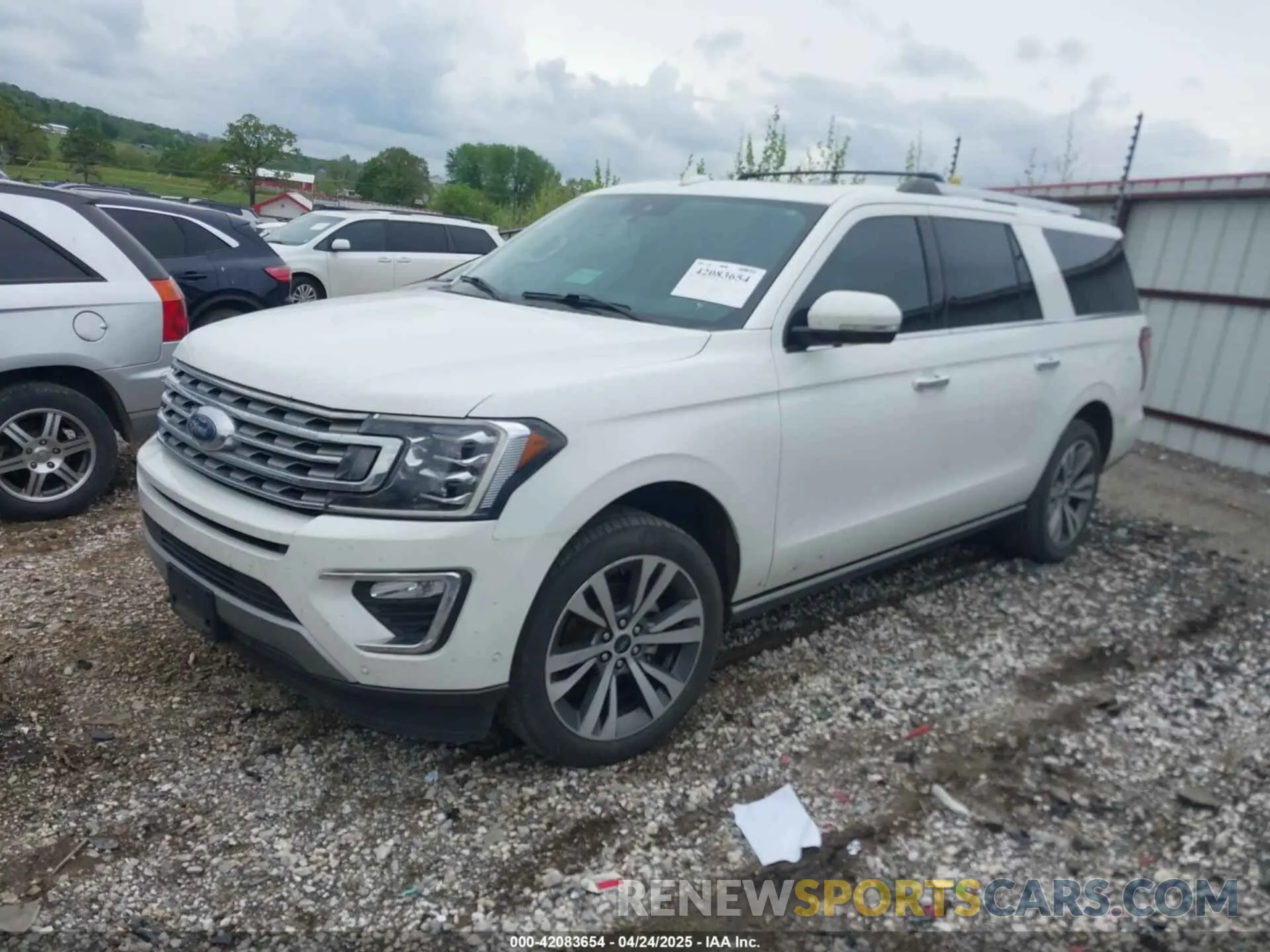 2 Photograph of a damaged car 1FMJK1KTXLEA71320 FORD EXPEDITION 2020