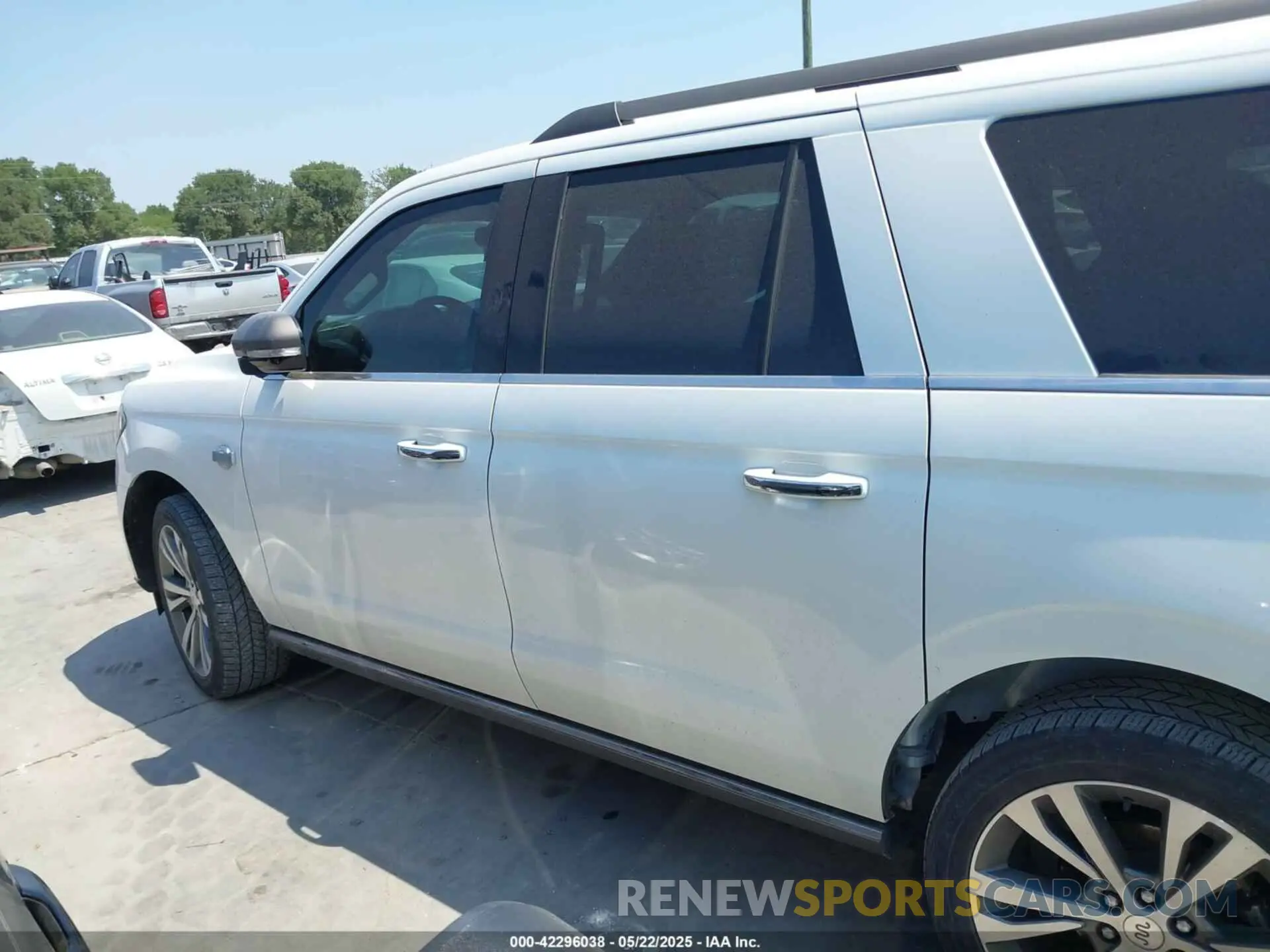 15 Photograph of a damaged car 1FMJK1NT5LEA43954 FORD EXPEDITION 2020
