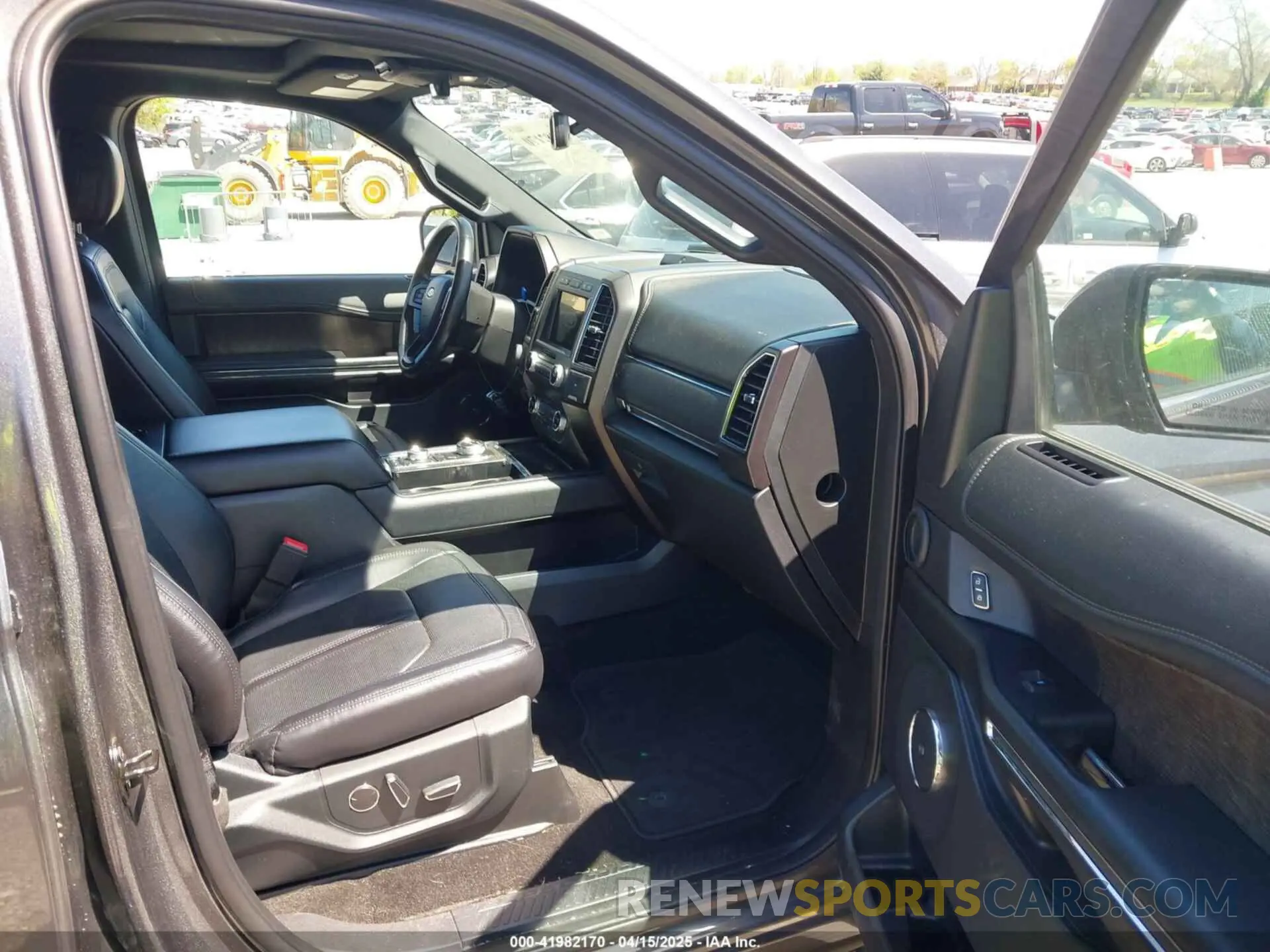 5 Photograph of a damaged car 1FMJK2AT2LEA69441 FORD EXPEDITION 2020