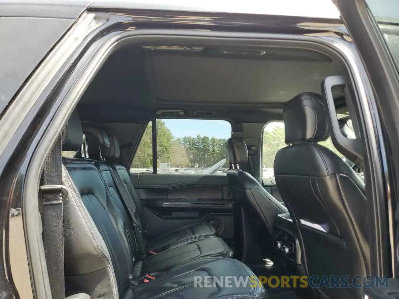 11 Photograph of a damaged car 1FMJK2AT3LEA34665 FORD EXPEDITION 2020