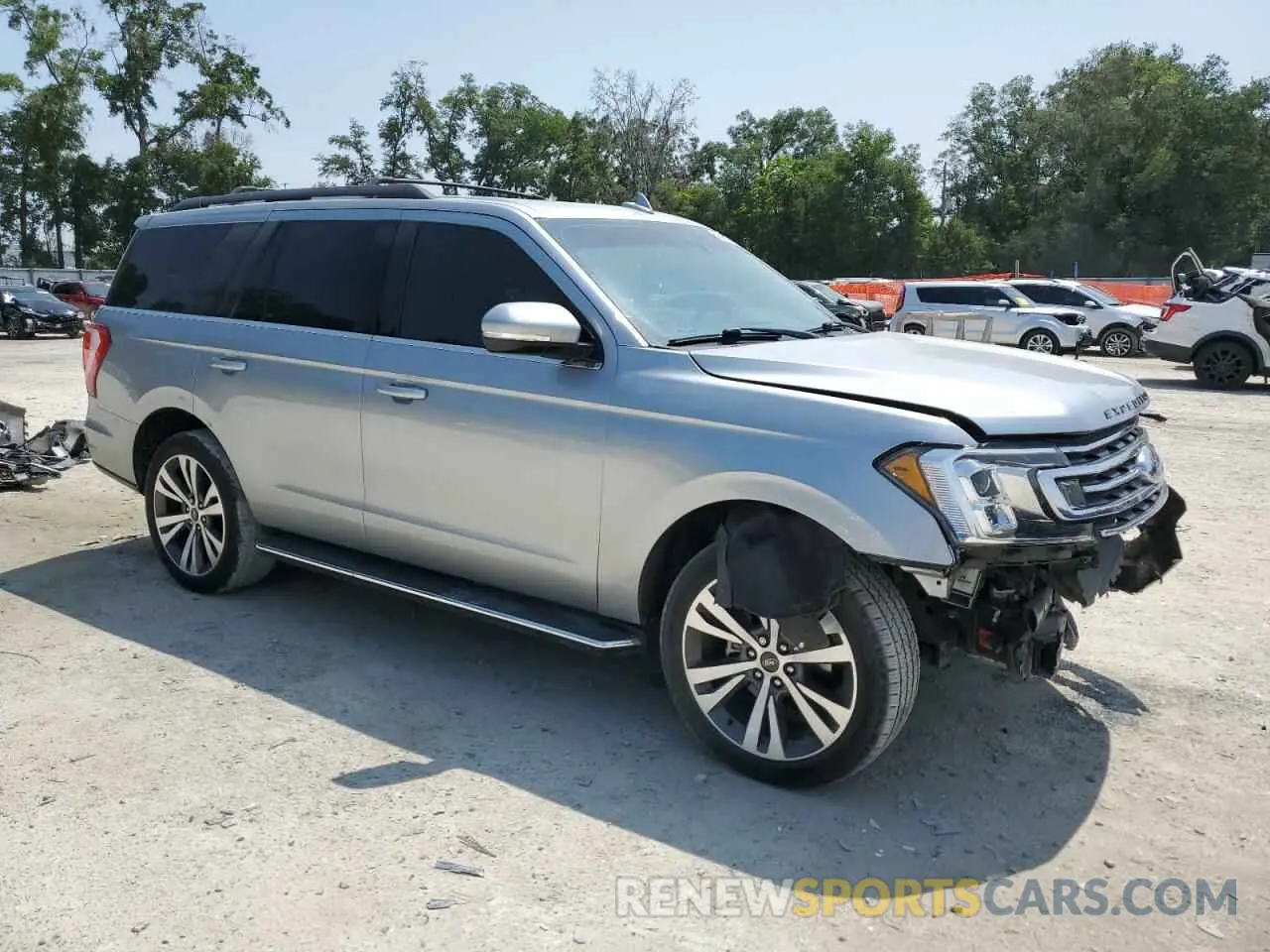 4 Photograph of a damaged car 1FMJU1HT1LEA27269 FORD EXPEDITION 2020