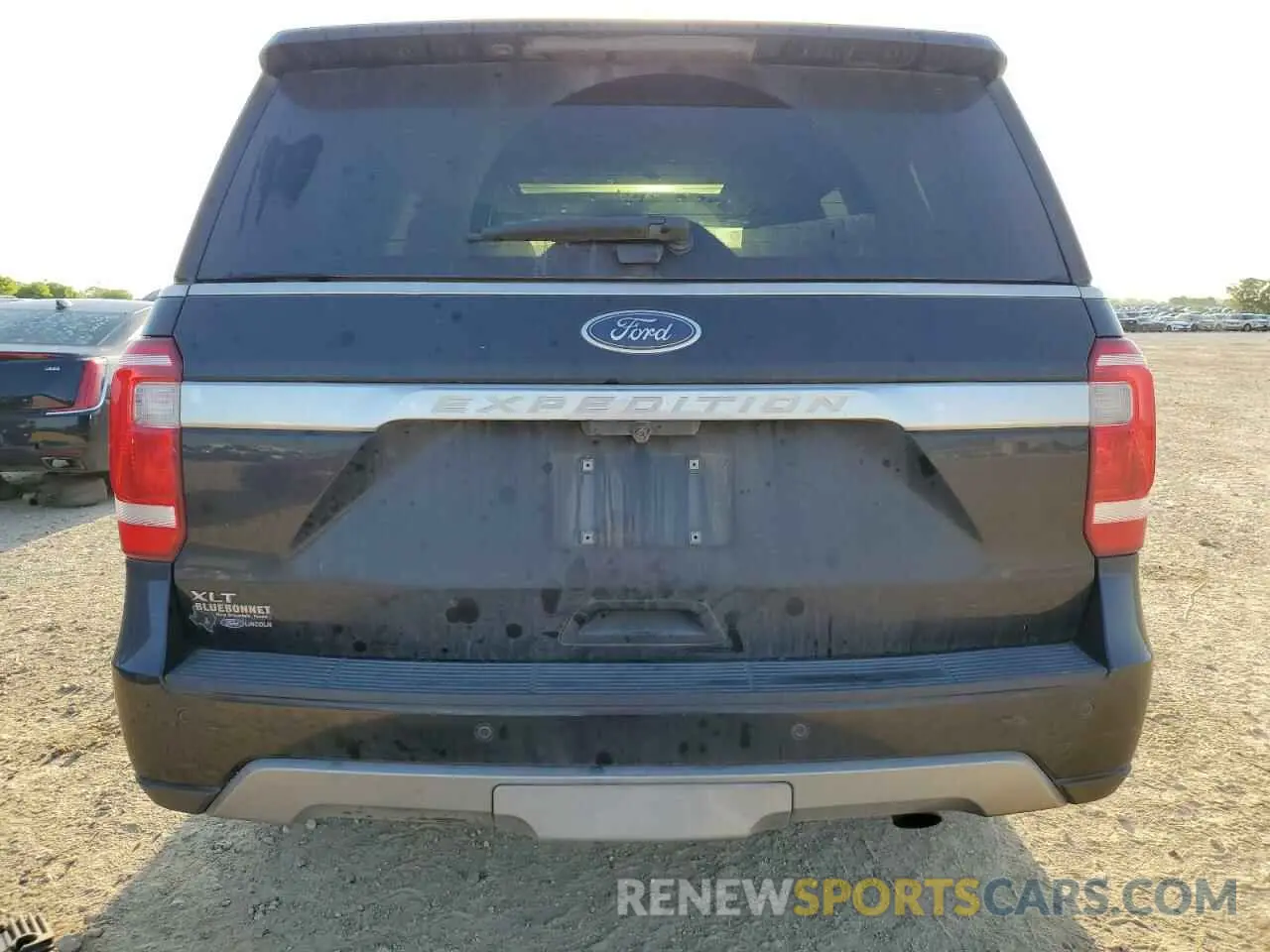 6 Photograph of a damaged car 1FMJU1HT1LEA66802 FORD EXPEDITION 2020