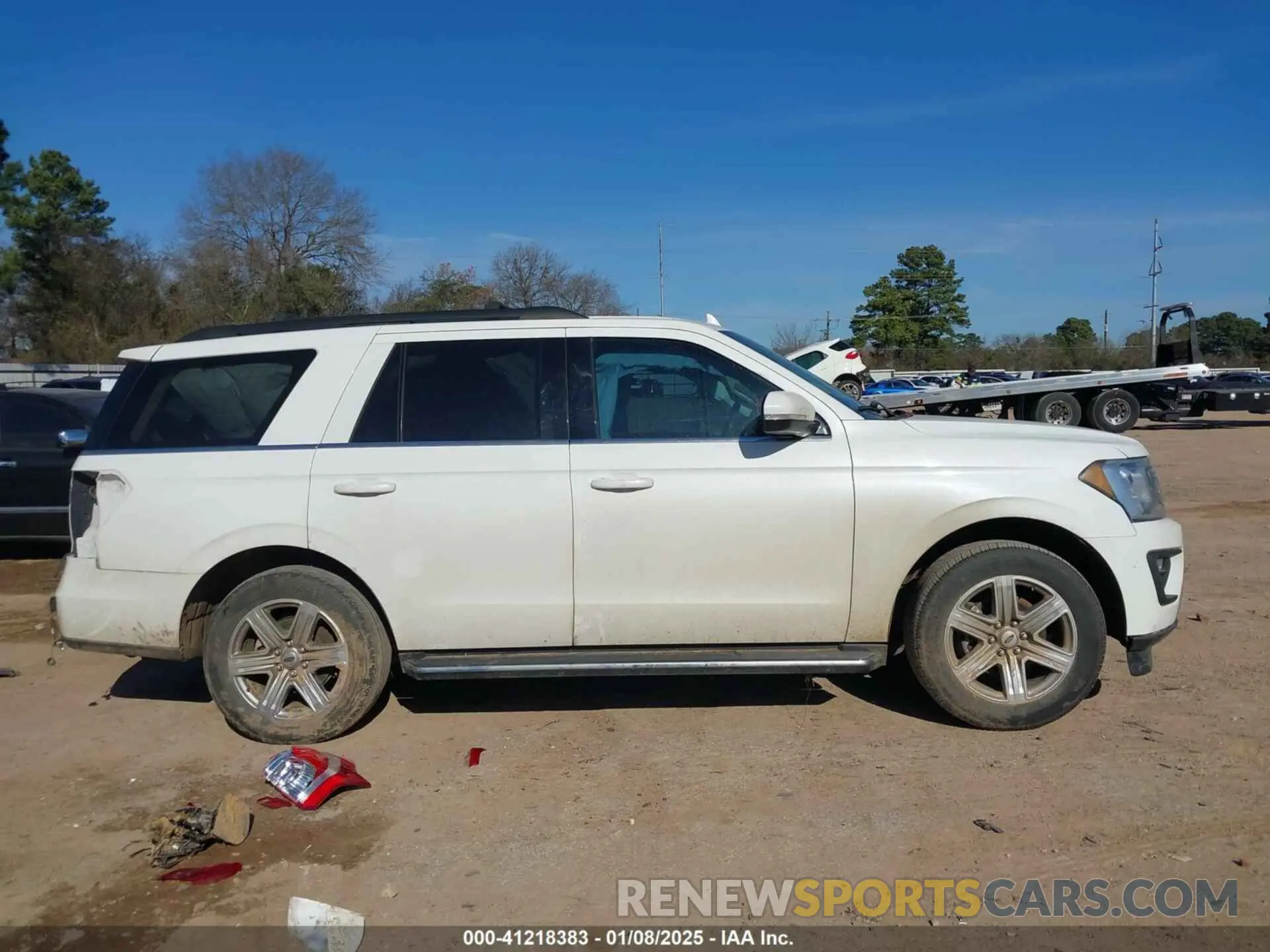 14 Photograph of a damaged car 1FMJU1HT6LEA24349 FORD EXPEDITION 2020