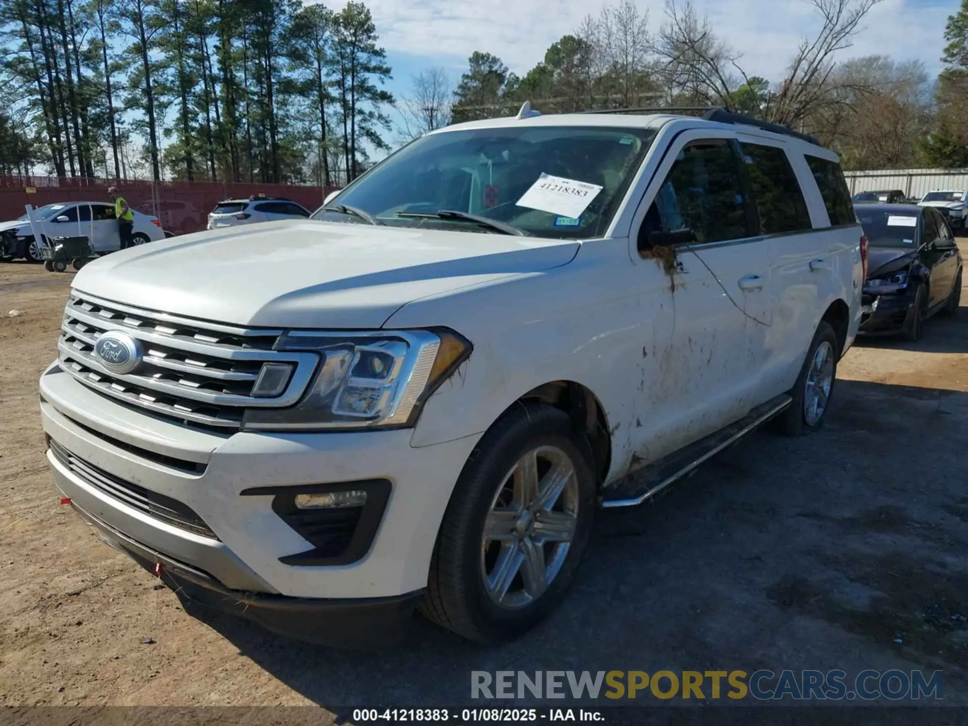 2 Photograph of a damaged car 1FMJU1HT6LEA24349 FORD EXPEDITION 2020